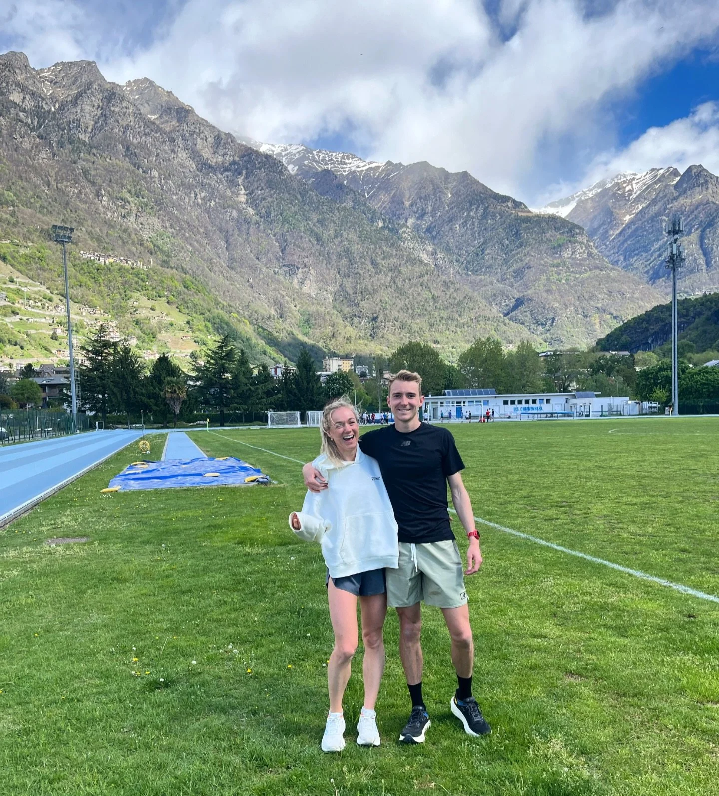 🏃🏼&zwj;♀️ Happy Monday, runners 🌅🏃🏼&zwj;♂️&zwj;➡️

A new week = A new chance to chase your goals 💨 

Whether your goal is a faster 5k, building endurance or simply showing up consistently, every step you take this week is moving you closer 

 ✨