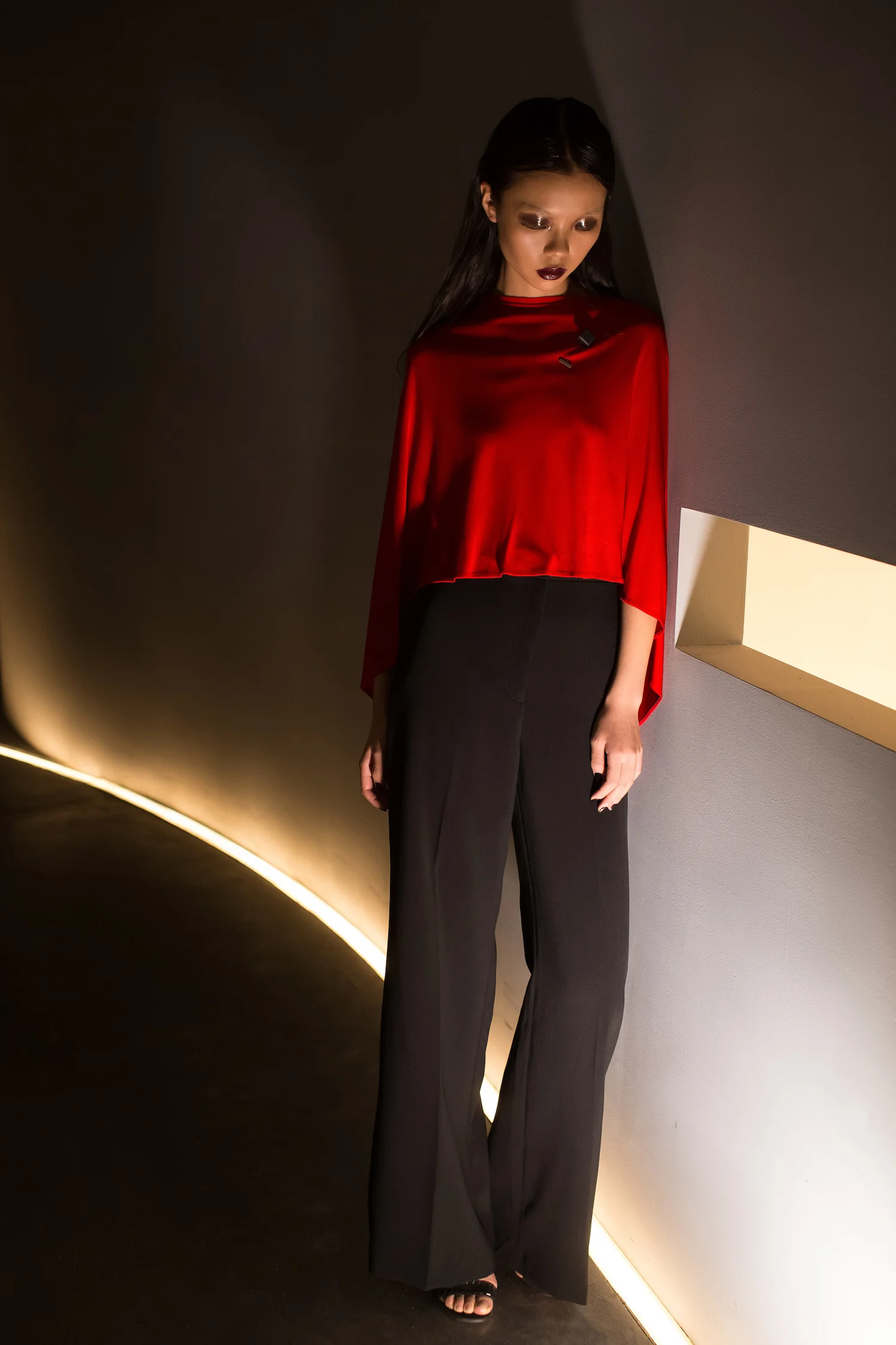 Lookbook Modulaj Brooch Noir Party 1.jpg