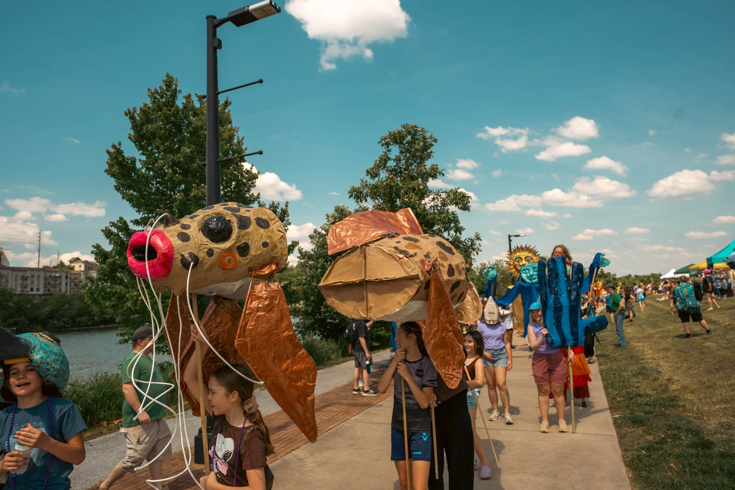 Copy of TarynFerro_Cattywampus_Parade_26-130.jpg