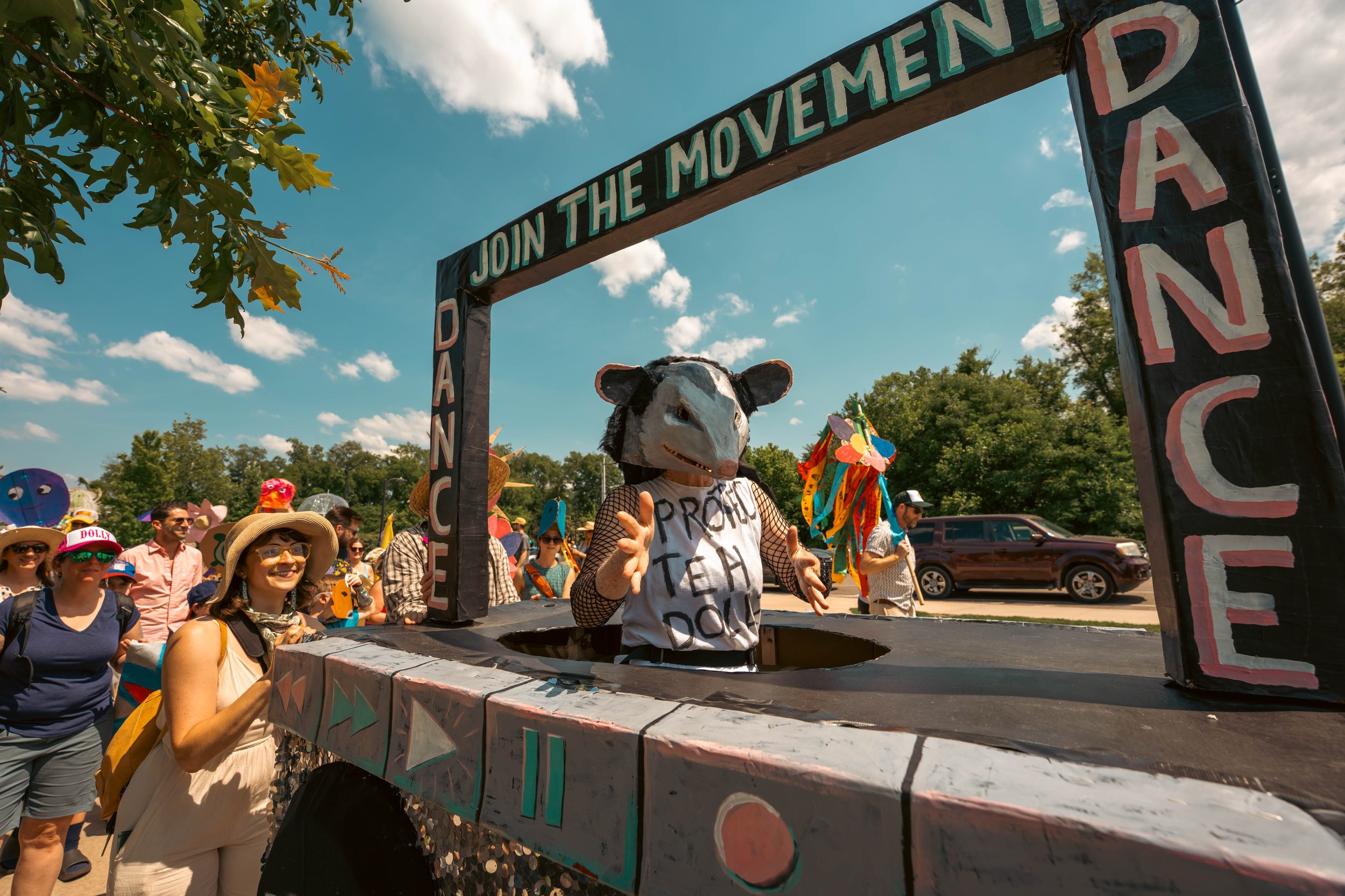 Copy of TarynFerro_Cattywampus_Parade_26-81.jpg