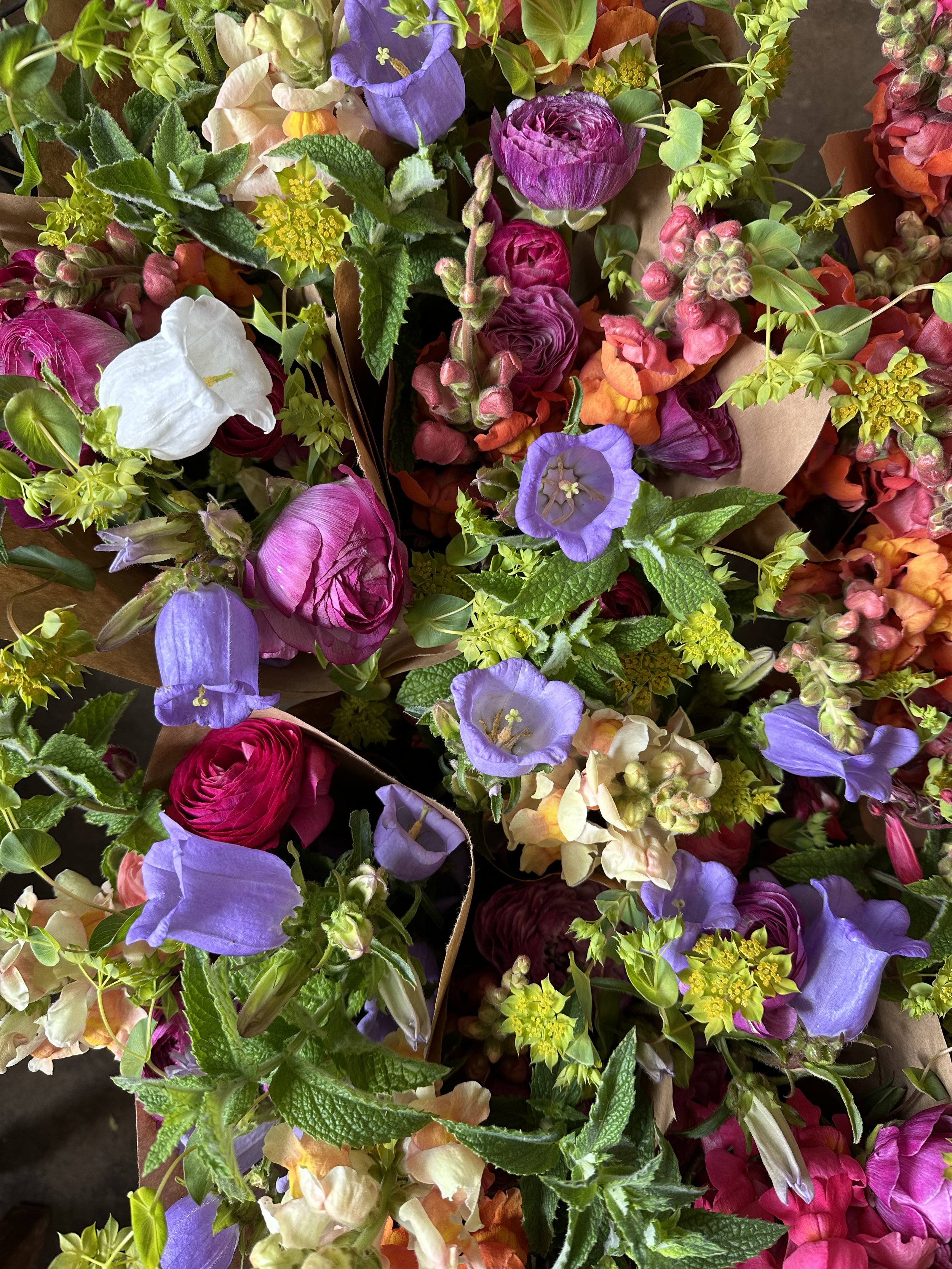Spring retail bouquets @ Island Market