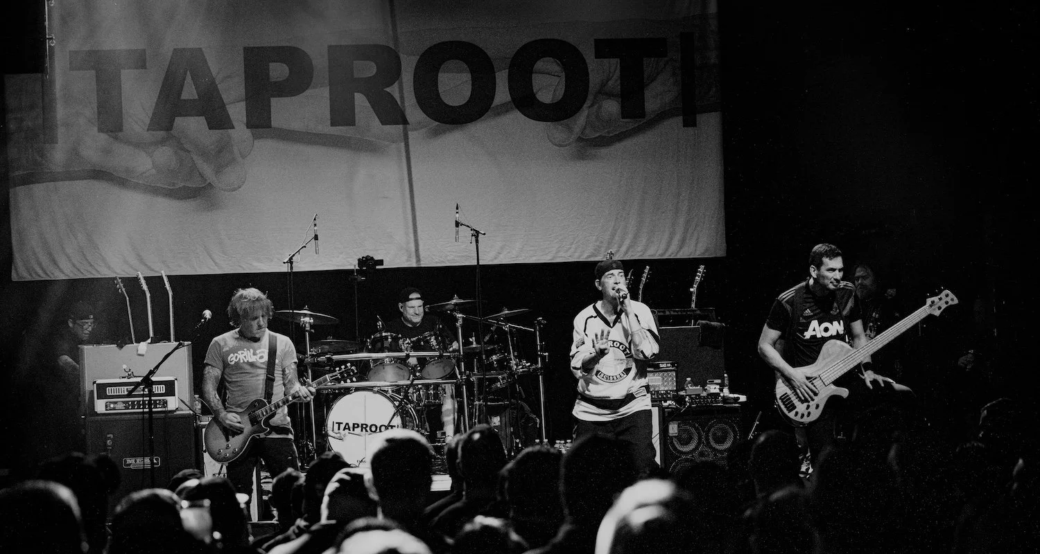 REVIEW: Taproot, Eva Under Fire, Dead By Wednesday at Gramercy Theatre | 11.04.2023