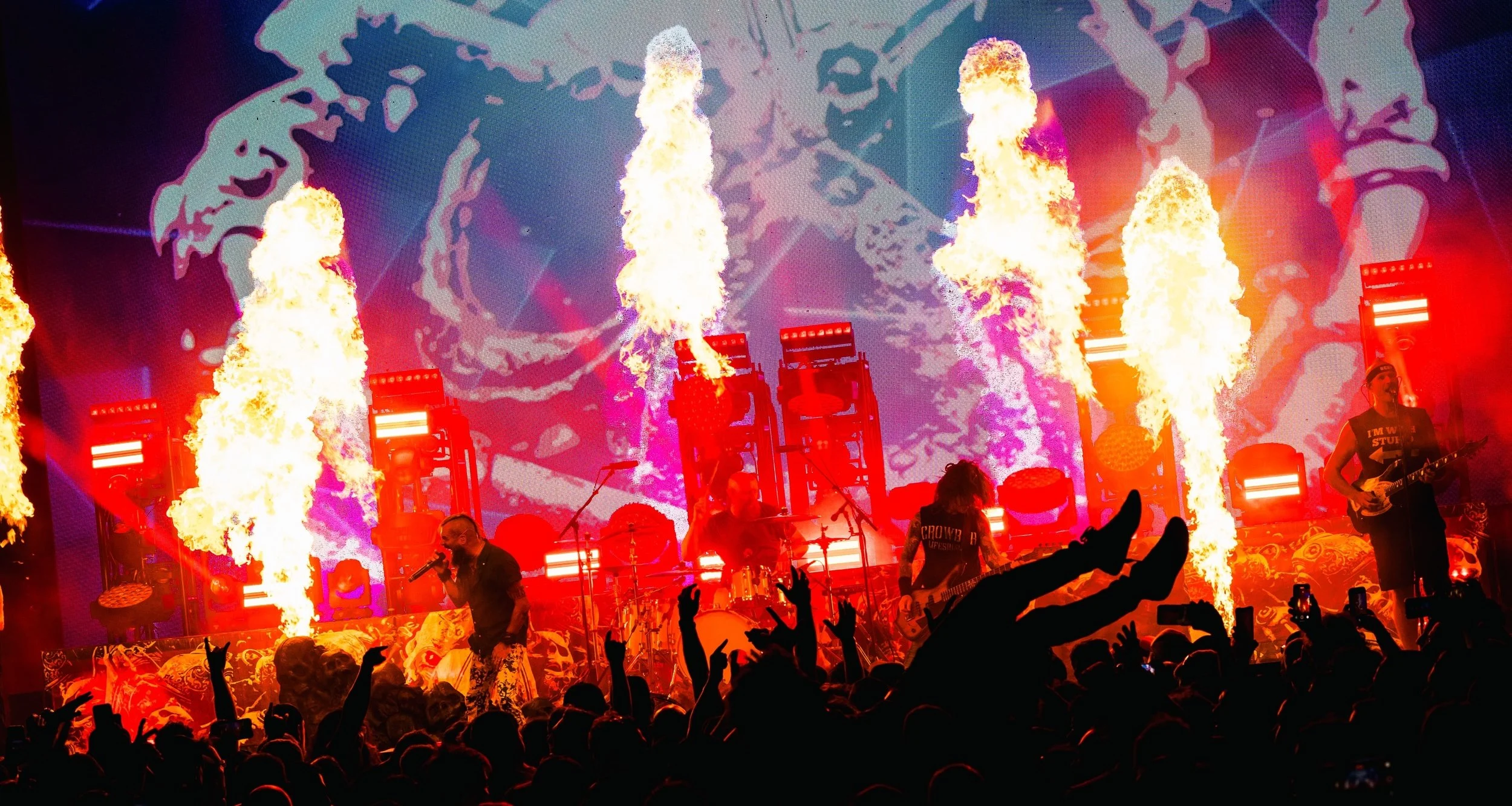 REVIEW: Summer of Loud Festival at Jones Beach Theater | 07.20.2025