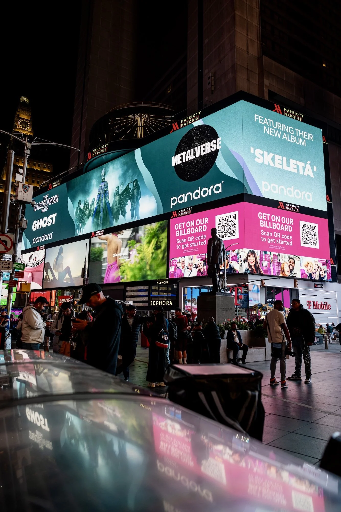 PANDORA_TIMESSQUARE_20250425_GHOST_24507.jpg