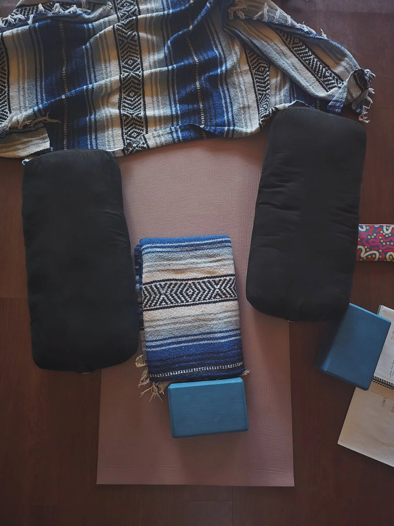 3 spots left in tonight's cozy Rest, Restore, and Reiki session!

In restorative yoga, we use lots of props to set up poses that are comfortable and relaxing - you get to simply be rest and receive supportive Reiki energy 💙

If you need a little qui