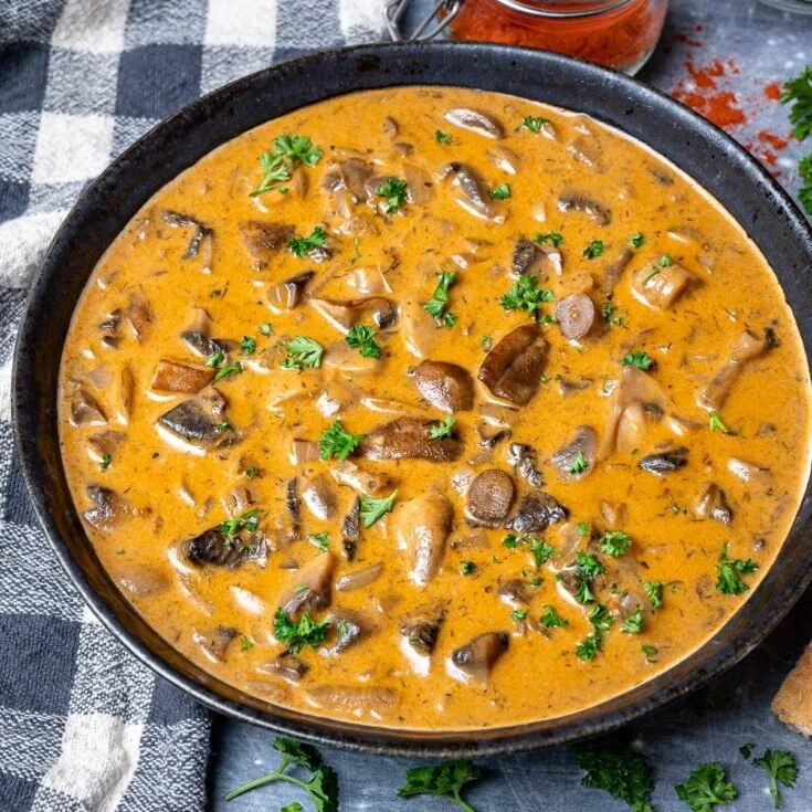 Creamy_Hungarian_Mushroom_Soup_0-735x735.jpg