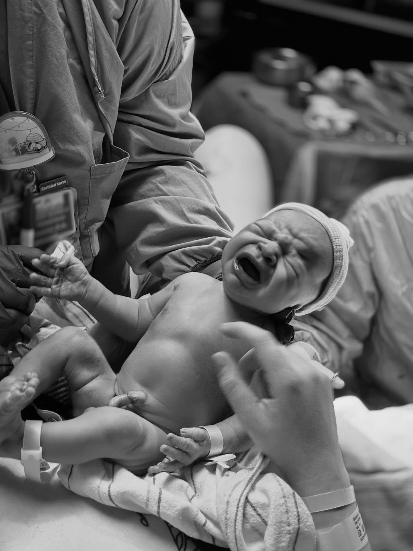 Almost immediately after getting an epidural and expecting to take a long nap before getting to work, this baby said nope! I&rsquo;m ready now! 

My client, a first time mama, decided to labor down for about 45 minutes, and was able to have a good cr