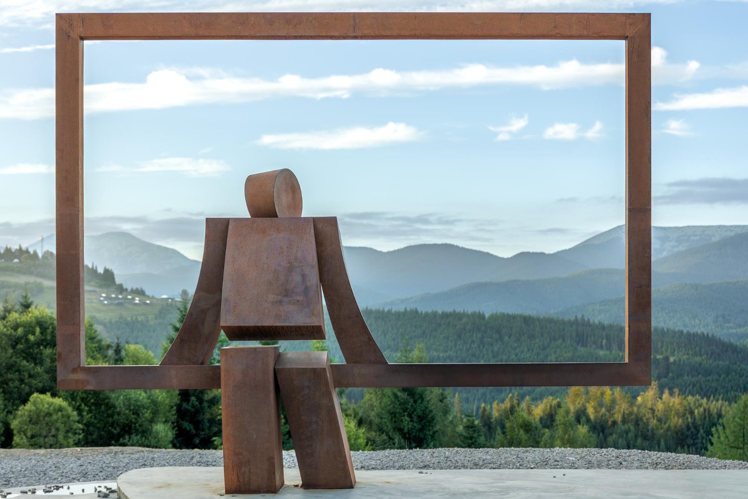 Mountain Modern vs. Contemporary Architecture: Which Style Is Right for Your Colorado Home?