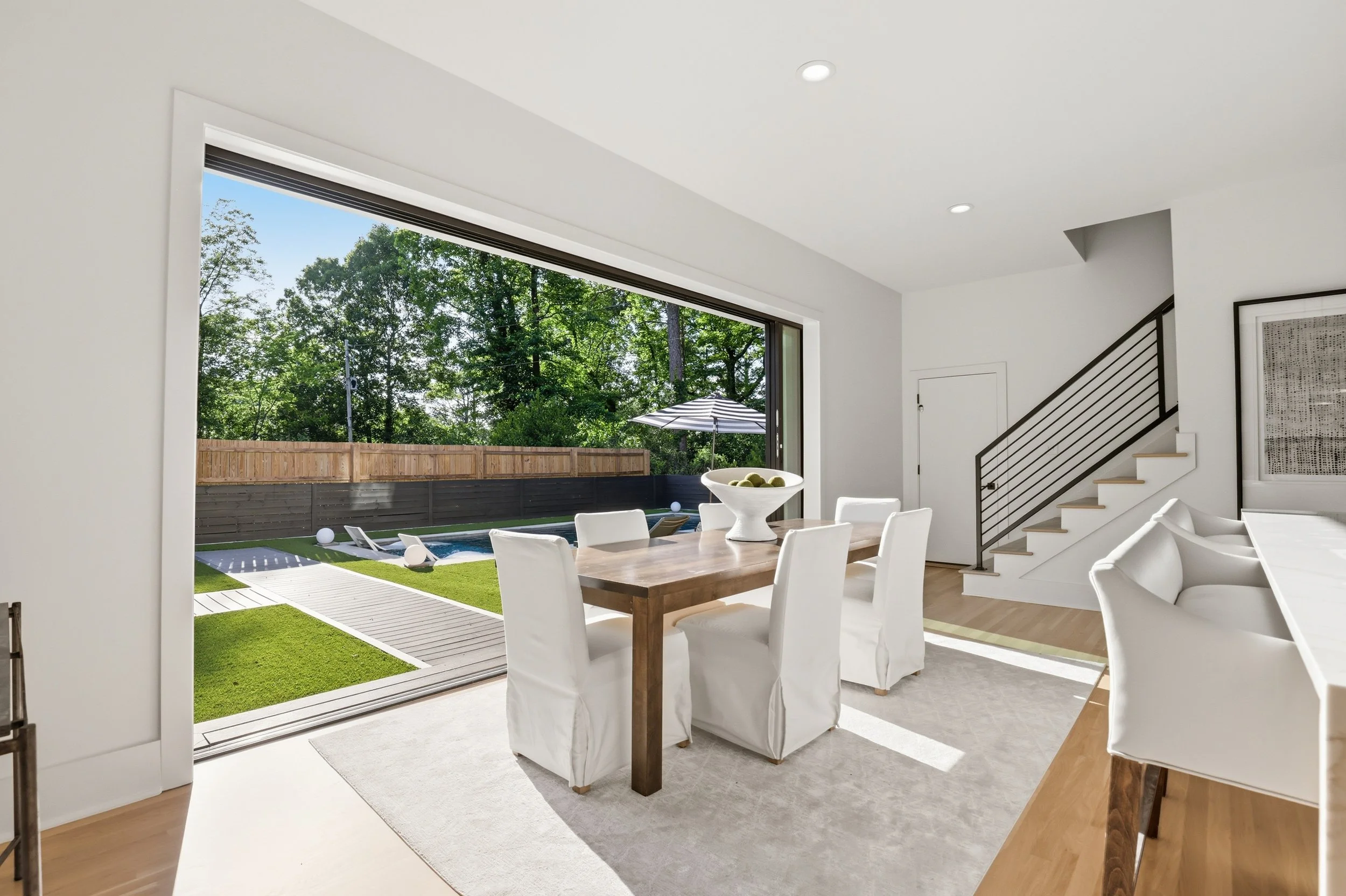 377 Lucerne Boulevard - Hilary Cleveland-23.jpg