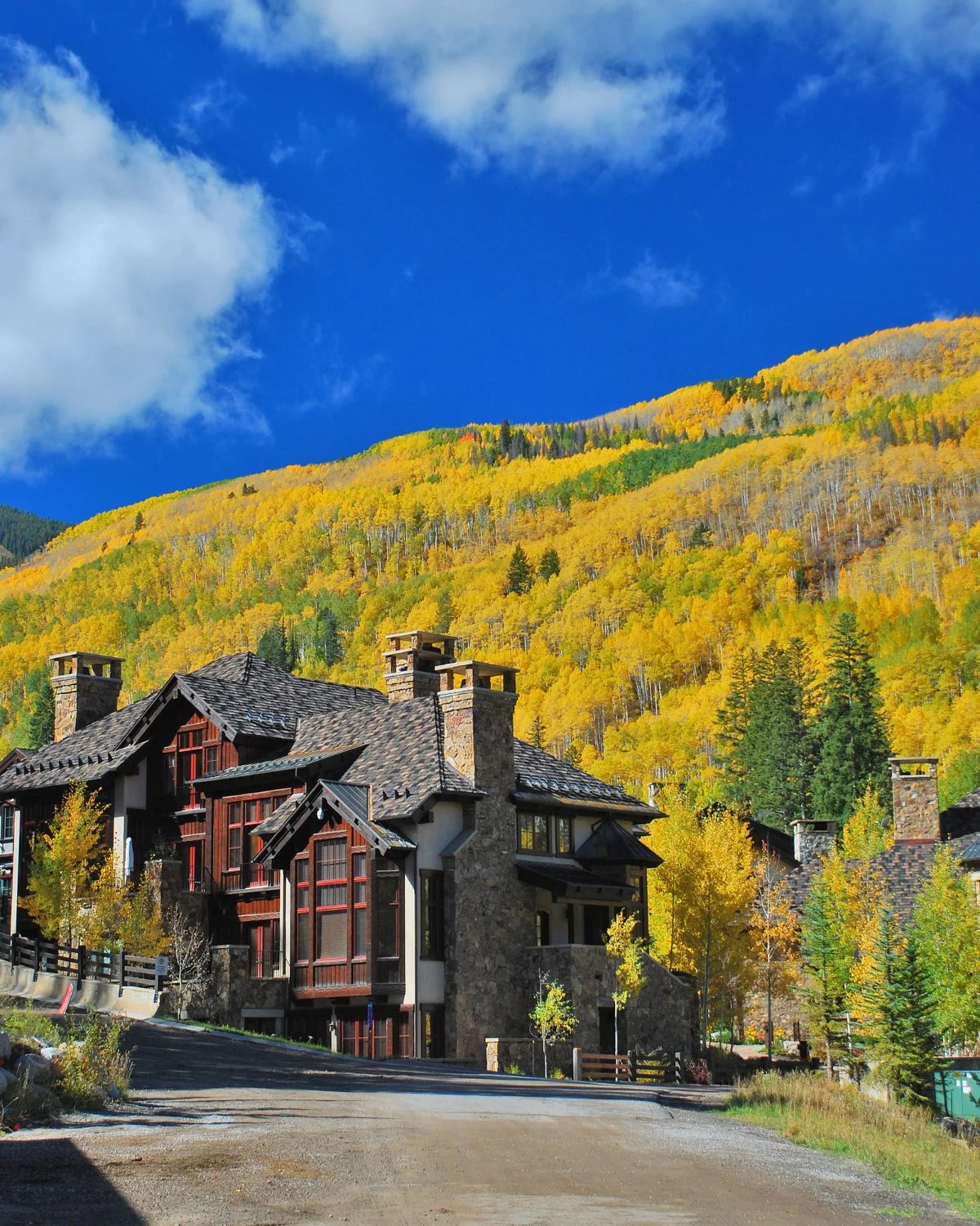 what is mountain modern architecture