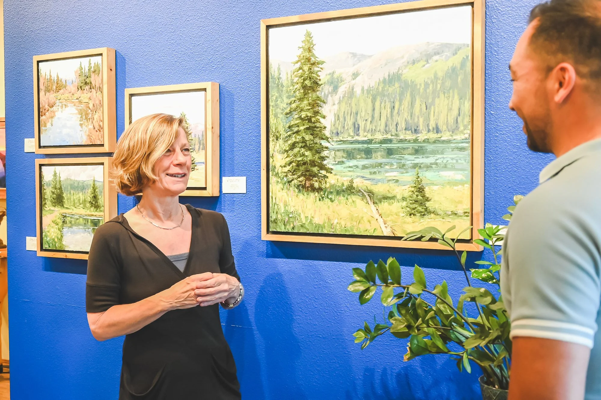 ArtWalkphotoByCharlotteDoutriauxCDAGalleries.jpg