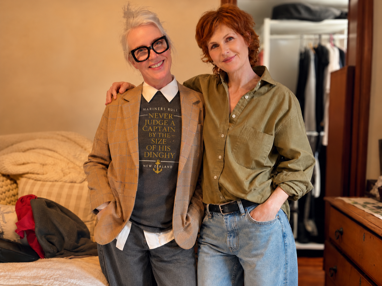 Warm+Wardrobe+Friendship+Portrait.png