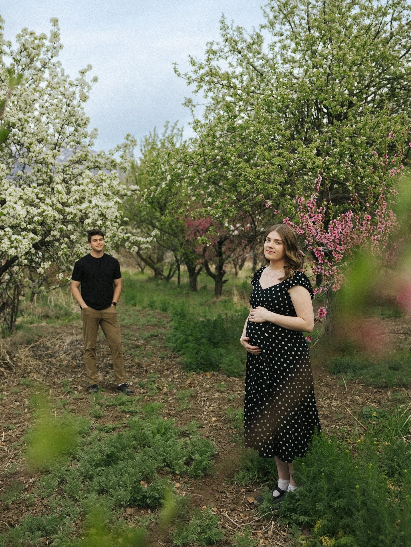 Sweet spring maternity pics for my sweet friends 🫂☁️🌸🪿 stoked out of my mind for this baby girl to be here this summer