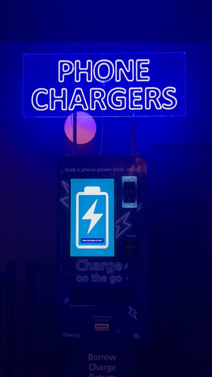 Do you have O2 Priority?
Enjoy our free service in the Blue Room and Blue Bar at the @theo2london
#powerforgood #lifesaverpower #powerforall #bcorp #phonecharger #portablecharger