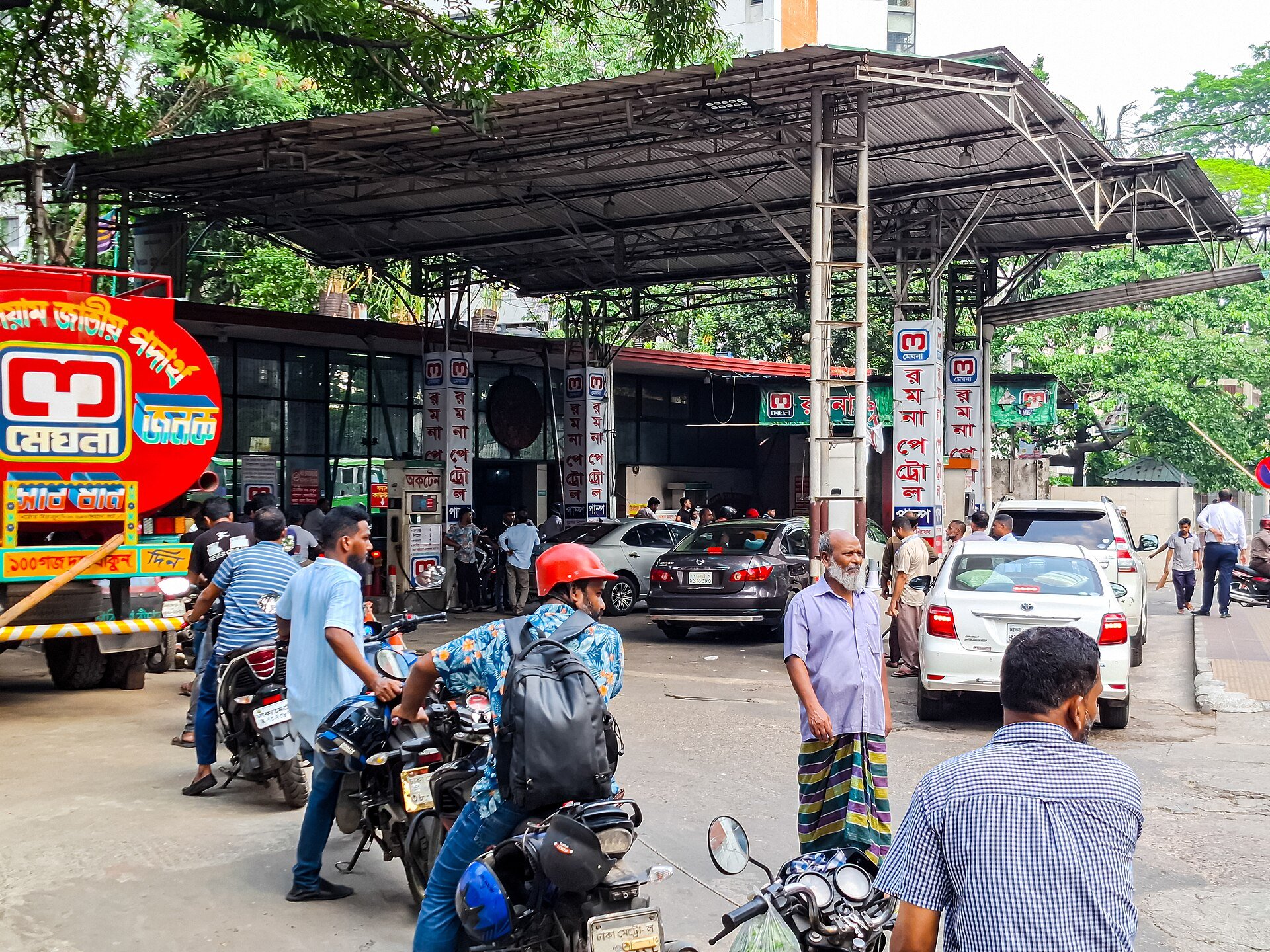 From Oil Crisis to Currency Crisis: The Knock-On Shock in Emerging Markets