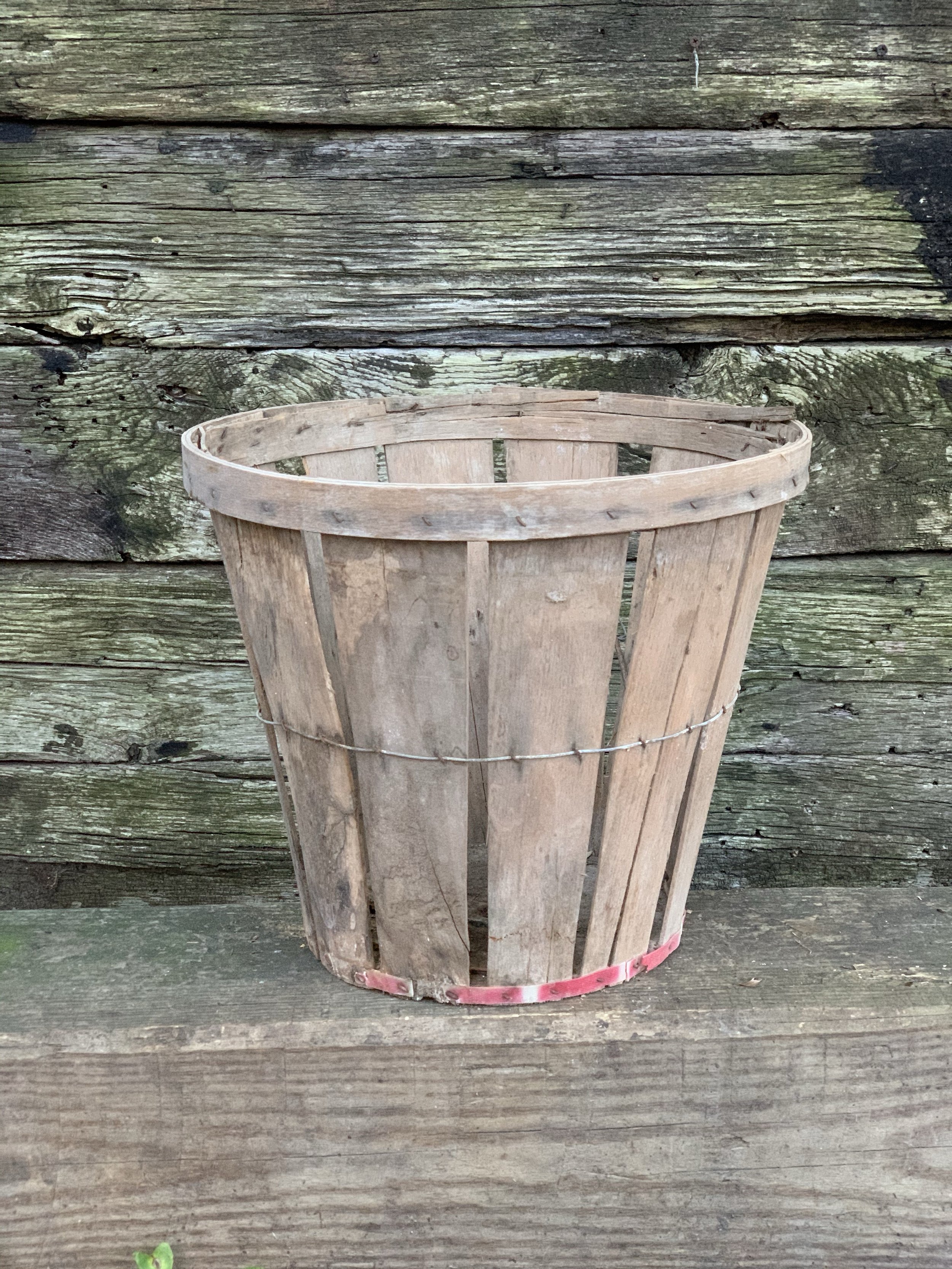 Dutch Bulb Basket