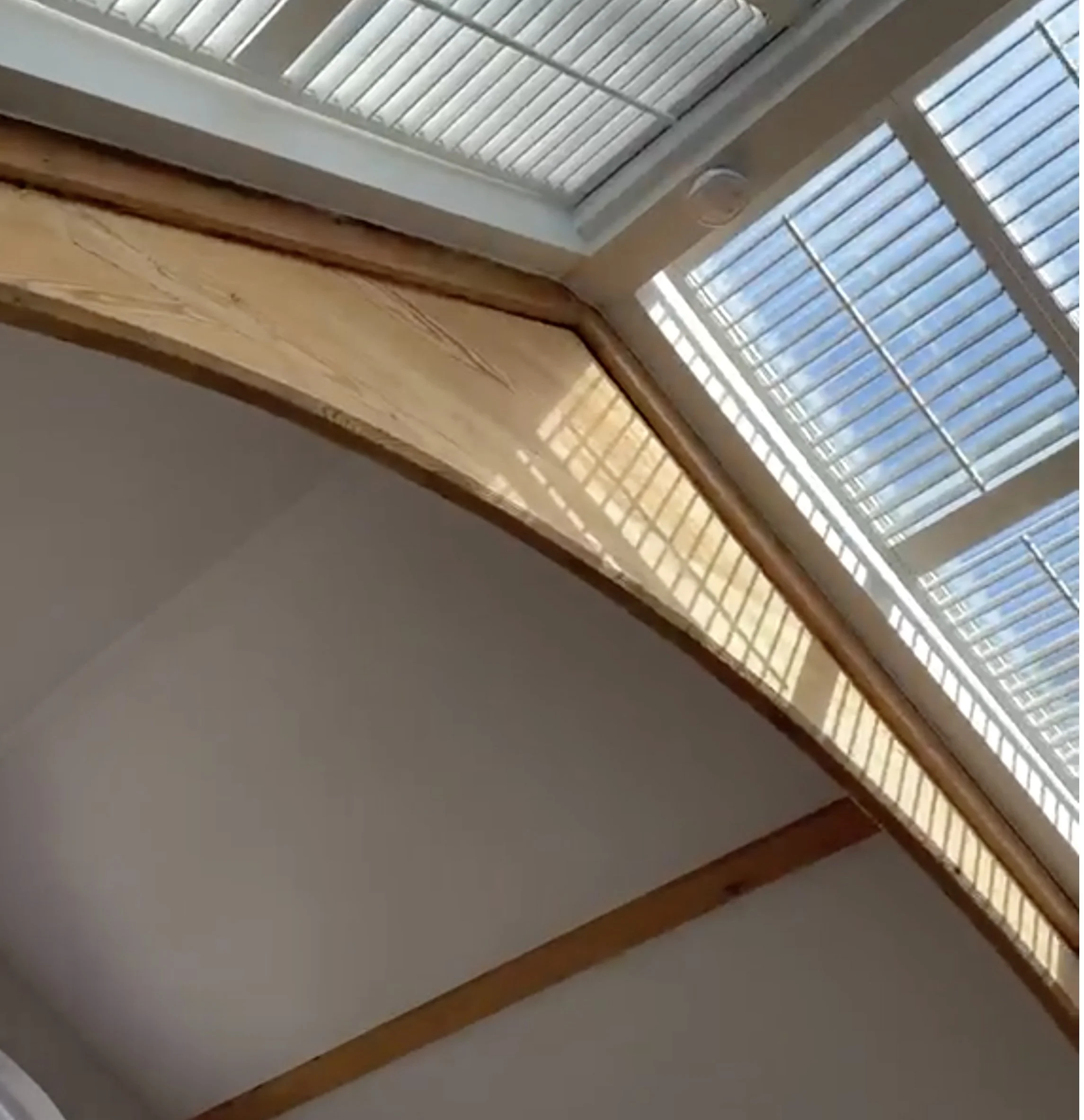 Decorated Ceiling and feature beam