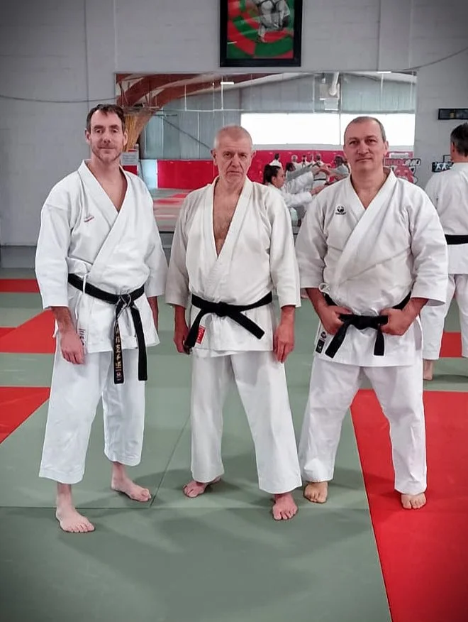 Un mois riche en échanges pour notre professeur.