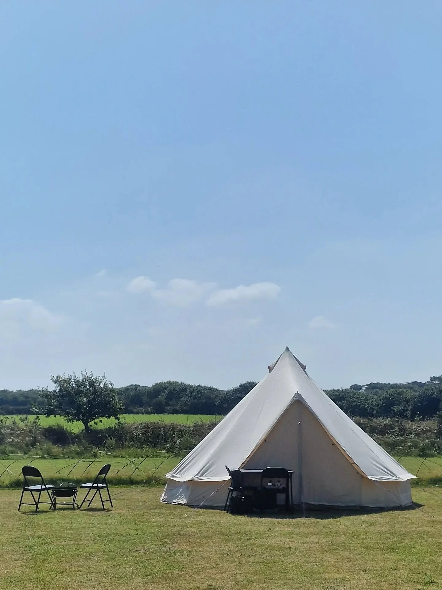 Sun Circle Meadows. Where the Camping and Glamping is just perfect.
#suncirclemeadows #stagnes #cornwall #cornwallcamping #perranporth #camping#glamping #dogfriendly