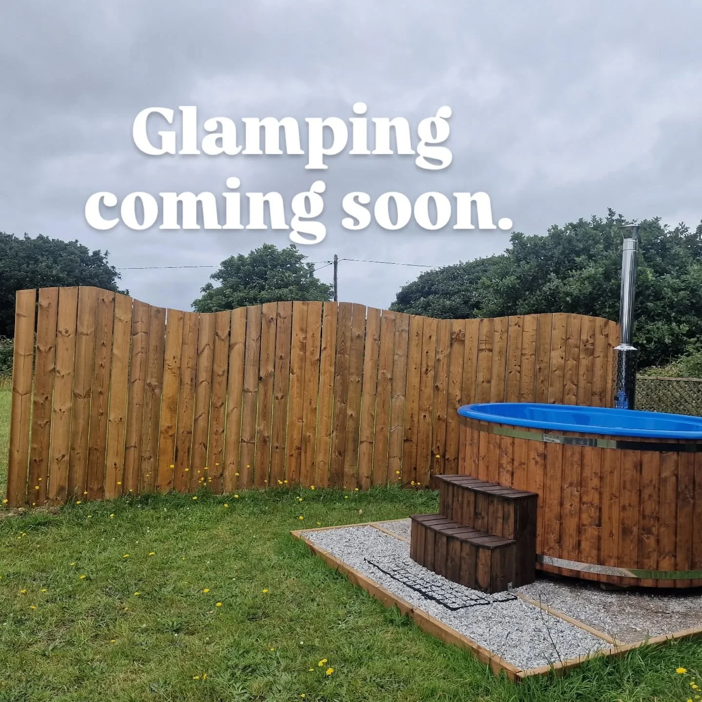 Hot tub installed. Glamping coming soon #suncirclemeadows #glamping #glampingcornwall #shepherdshut #hottub #woodburninghottub #lovecornwall #loveglamping #stagnes #perranporth #vacationmode #holidaycornwall