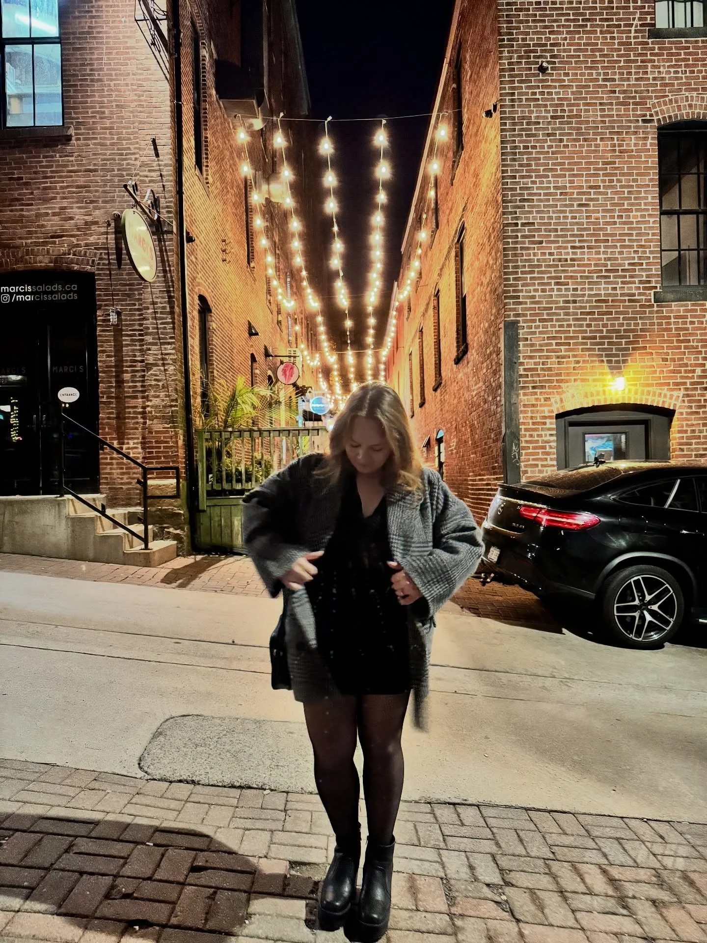 &amp; creme br&ucirc;l&eacute;e for dessert 🍮