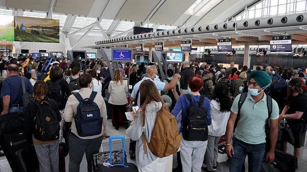 Toronto's Pearson Airport Is Such a Nightmare That 'The New York Times' Wrote About It