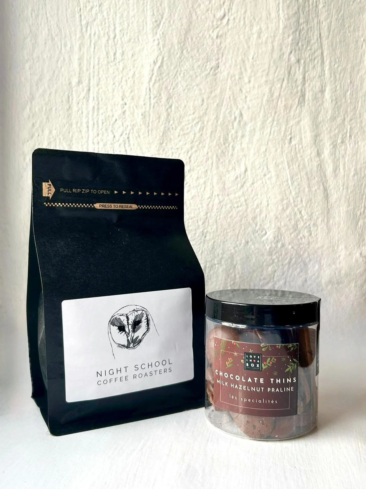 Need a gift for a coffee lover with a sweet tooth? 🥰

A fresh bag of our @nightschoolcoffee paired with delicious @liabchoco chocolate! Simple, thoughtful, and guaranteed to be enjoyed.

Call in this weekend to chat all things coffee with us. ☕️ 

?