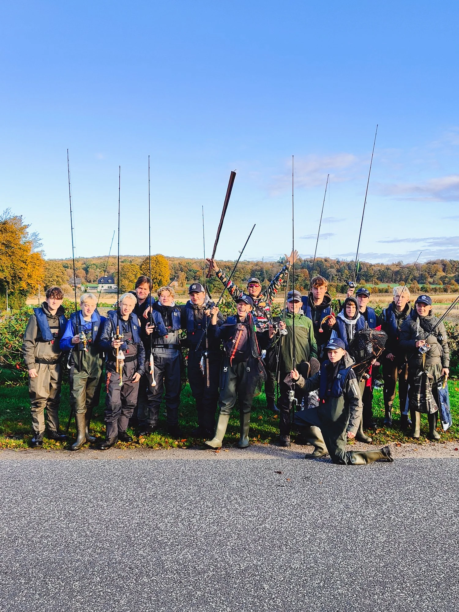 251013-18_FAKUgen_2000px-01-6.jpg