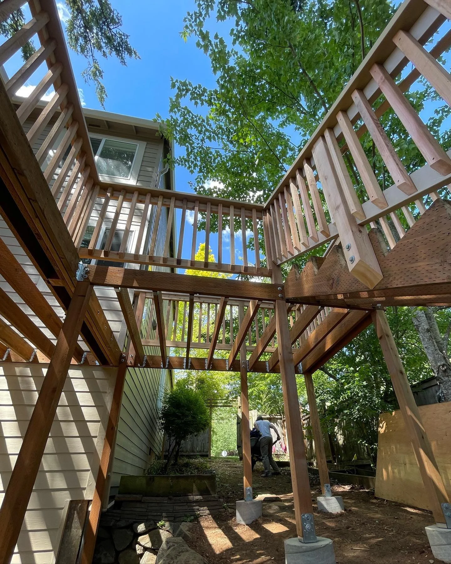 Check out these pictures from a Happy Valley project that we just completed..
I split this project into multiple posts. We were called to look at this deck because the cedar decking was in bad shape and the stairs were built incorrectly. We designed 