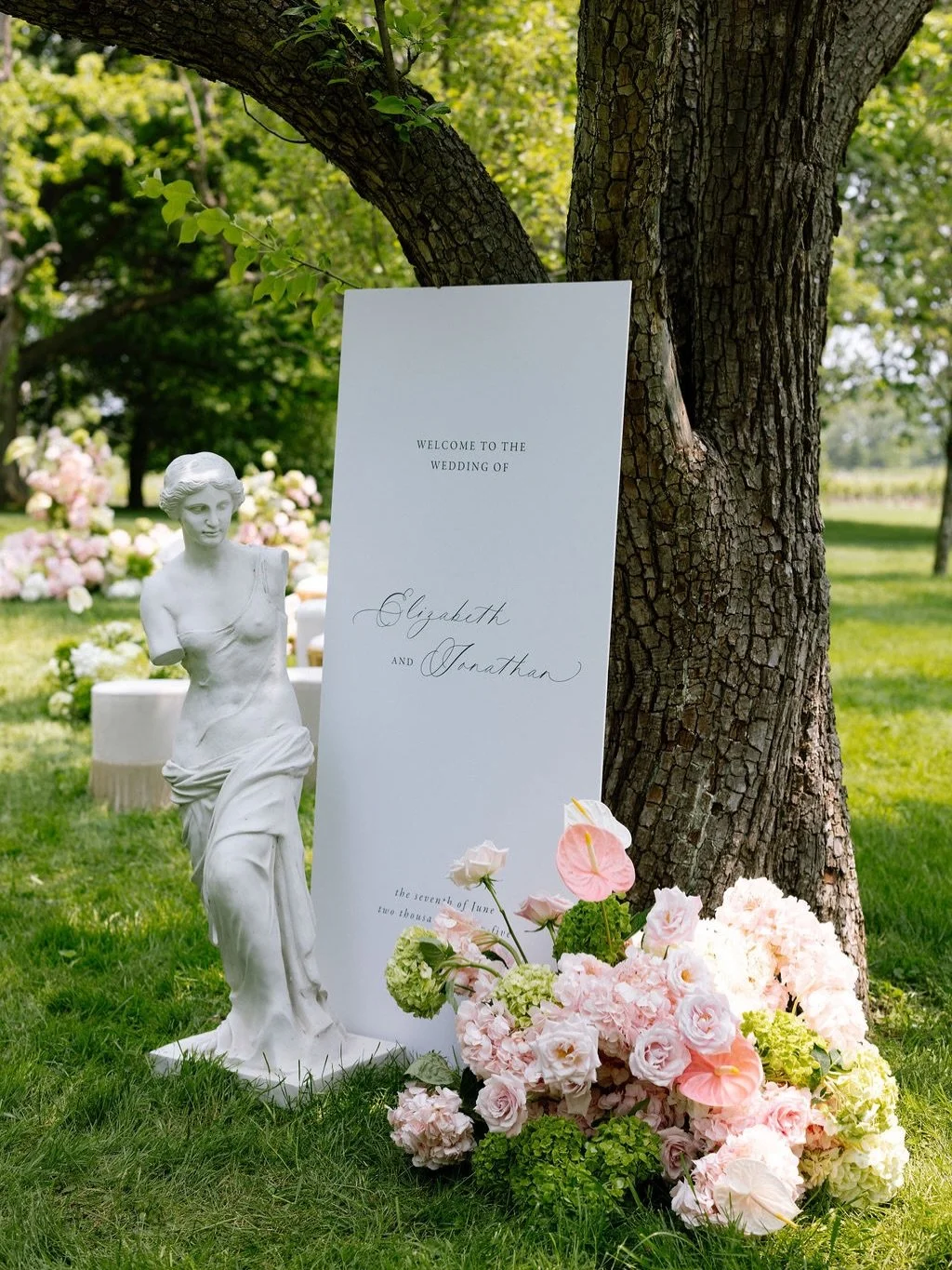 Only 2 weeks until spring!! ✨

We&rsquo;re almost there. We&rsquo;re so close, and I wanted to brighten up this dull morning by sharing this beauty &mdash; Eternal Grove.

A look from a workshop retreat I was part of last spring, inspired by the quie