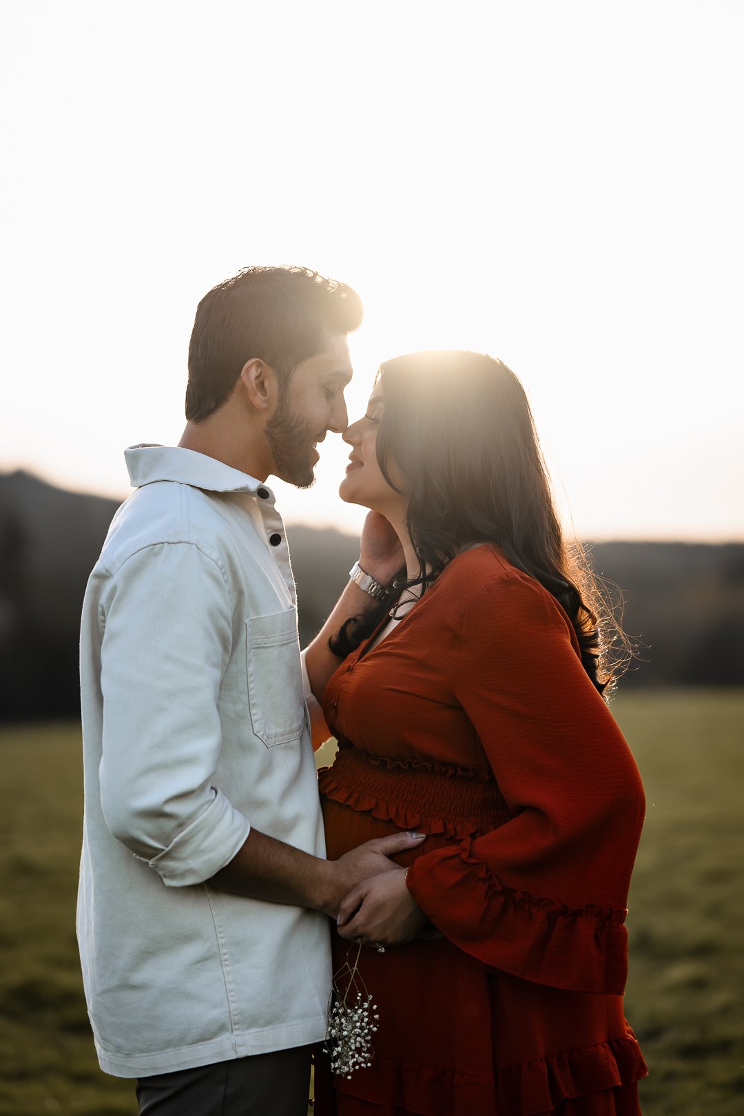 Seattle Photographer - Maternity - Senior - Couples - Newborn - Golden hour - -6.jpg