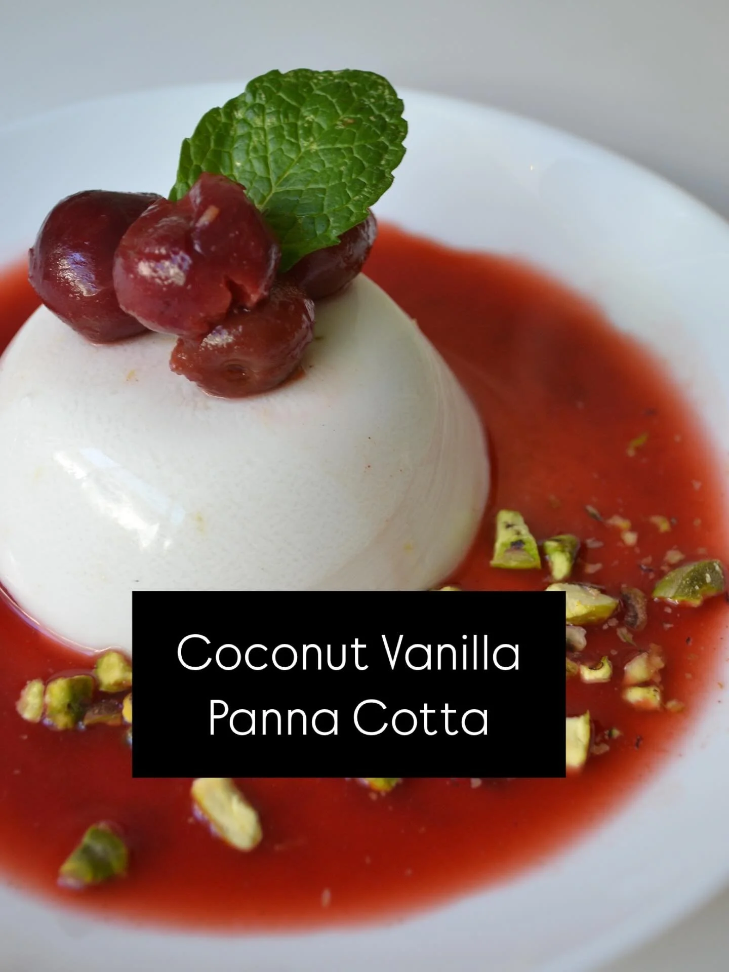 Made this as per client&rsquo;s request the other day as a part of our weekly meal prep chef service. My clients enjoying the plant-based gourmet goodness 😊 This is an older picture I took while back. For this service I made it with Strawberry compo