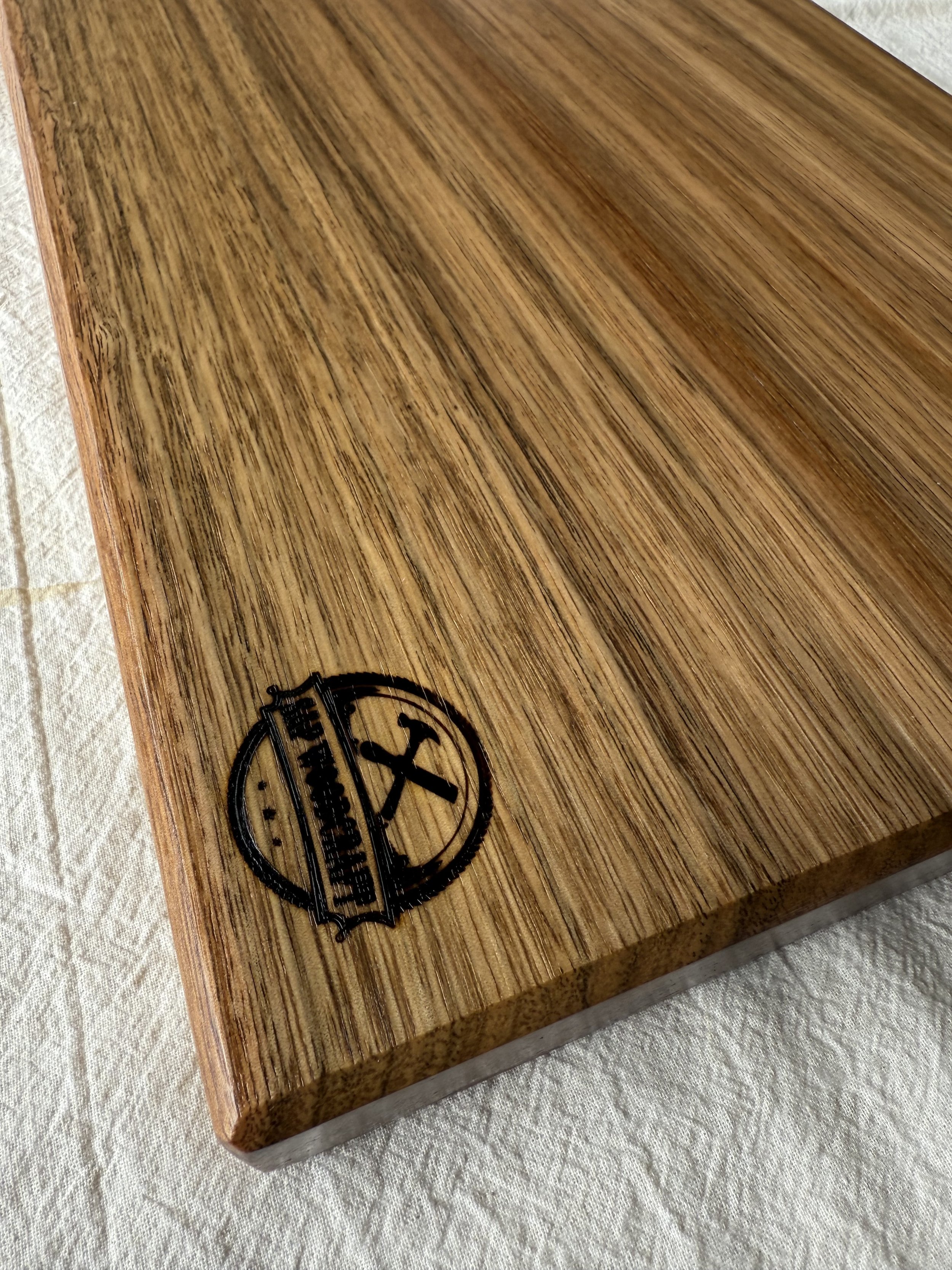 Spotted Gum Face Grain Chopping Board 8.jpeg