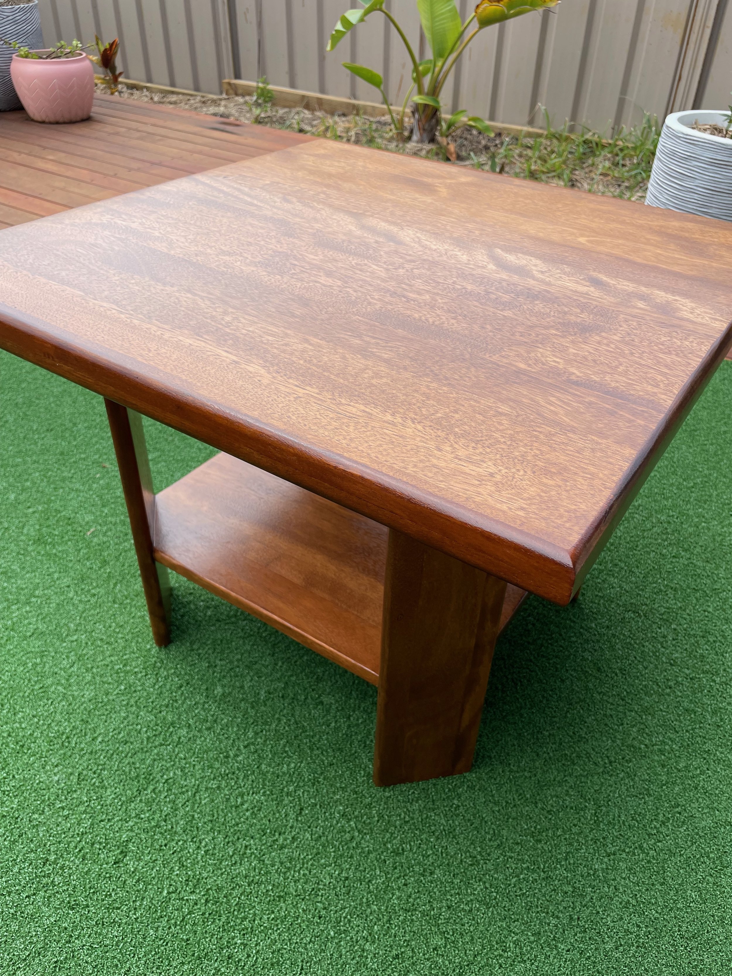 Okume Hardwood Table