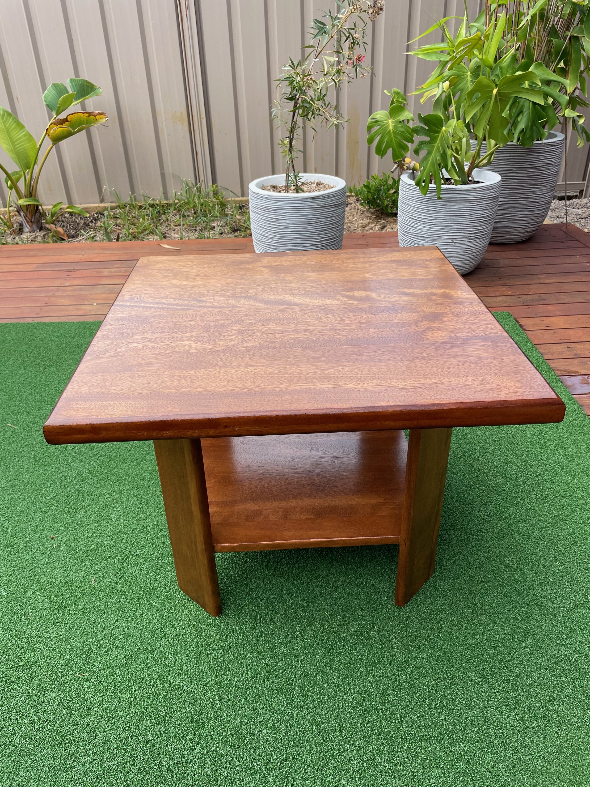 Okume Hardwood Table
