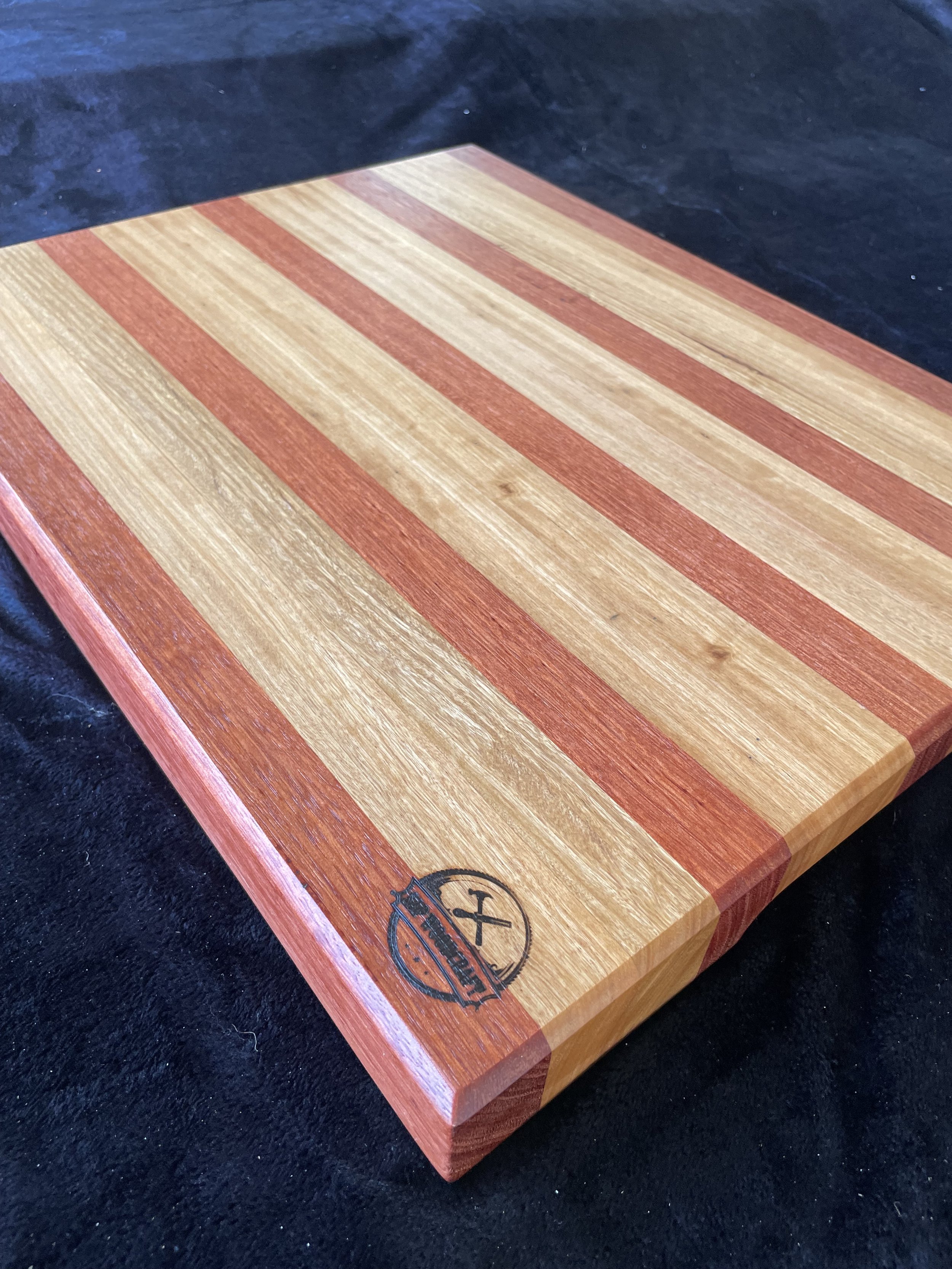 Sydney Blue Gum and White Mahogany Chopping Board
