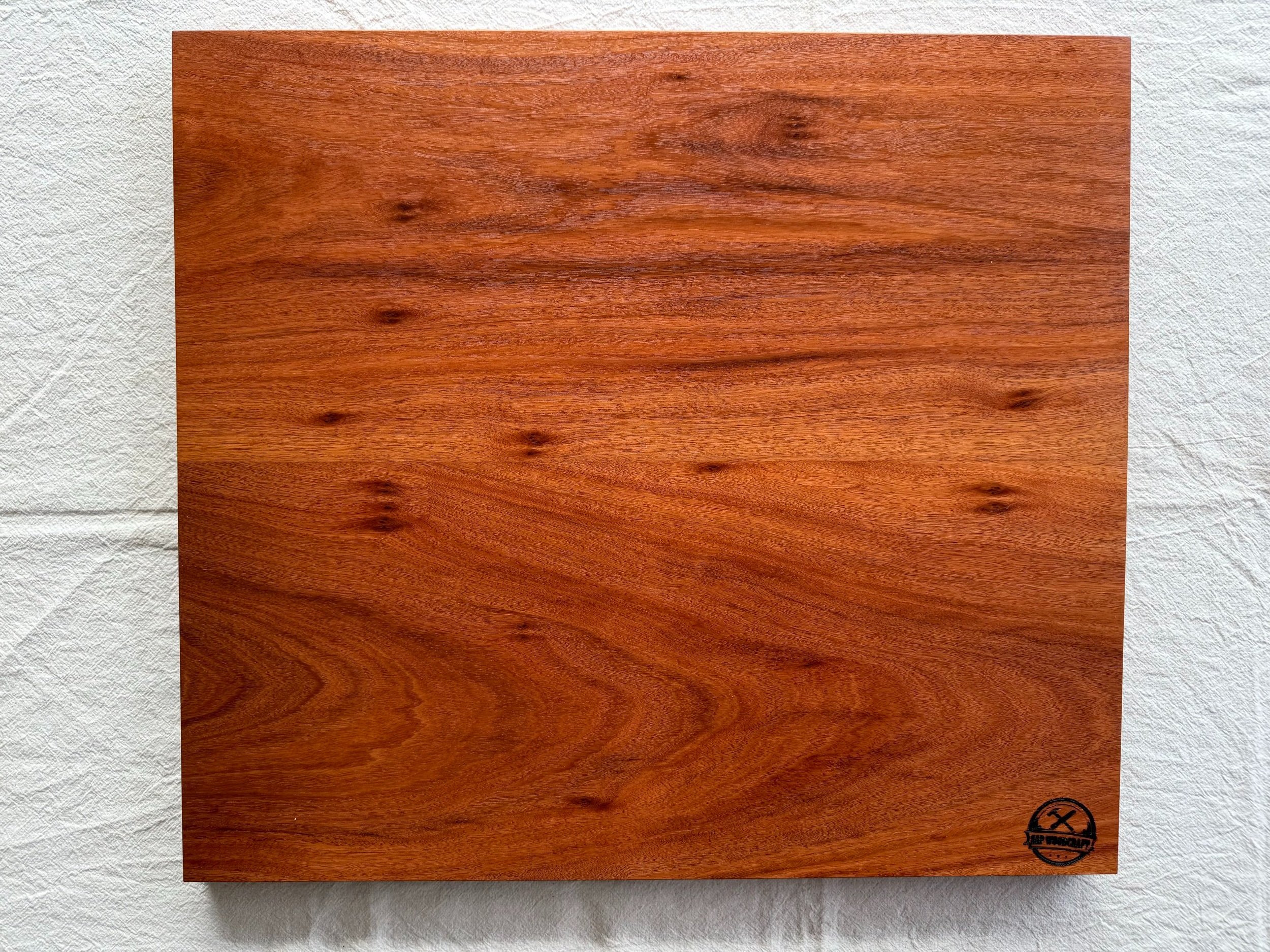 ironbark chopping board.jpg