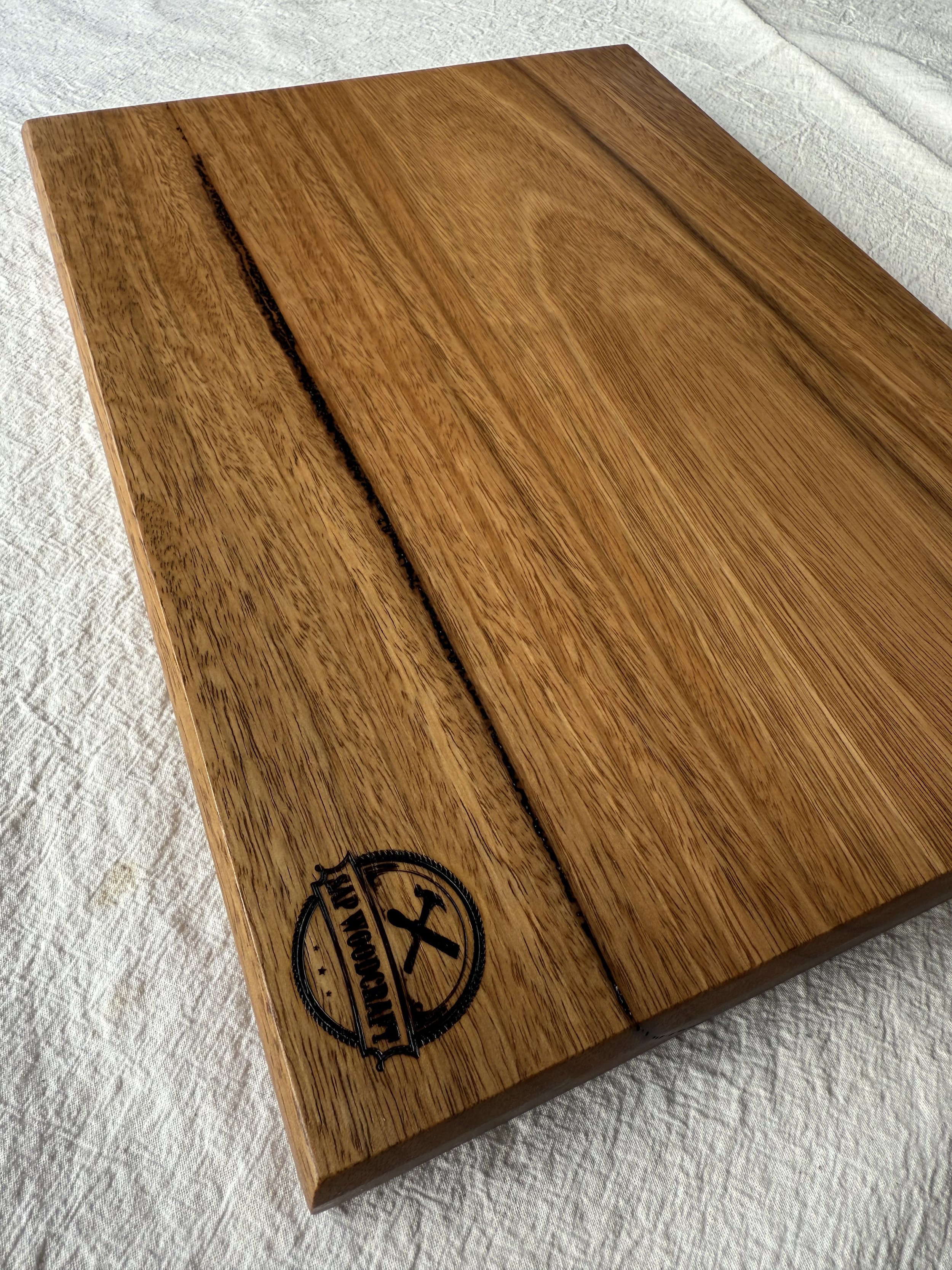 Spotted Gum Face Grain 3-2.jpeg