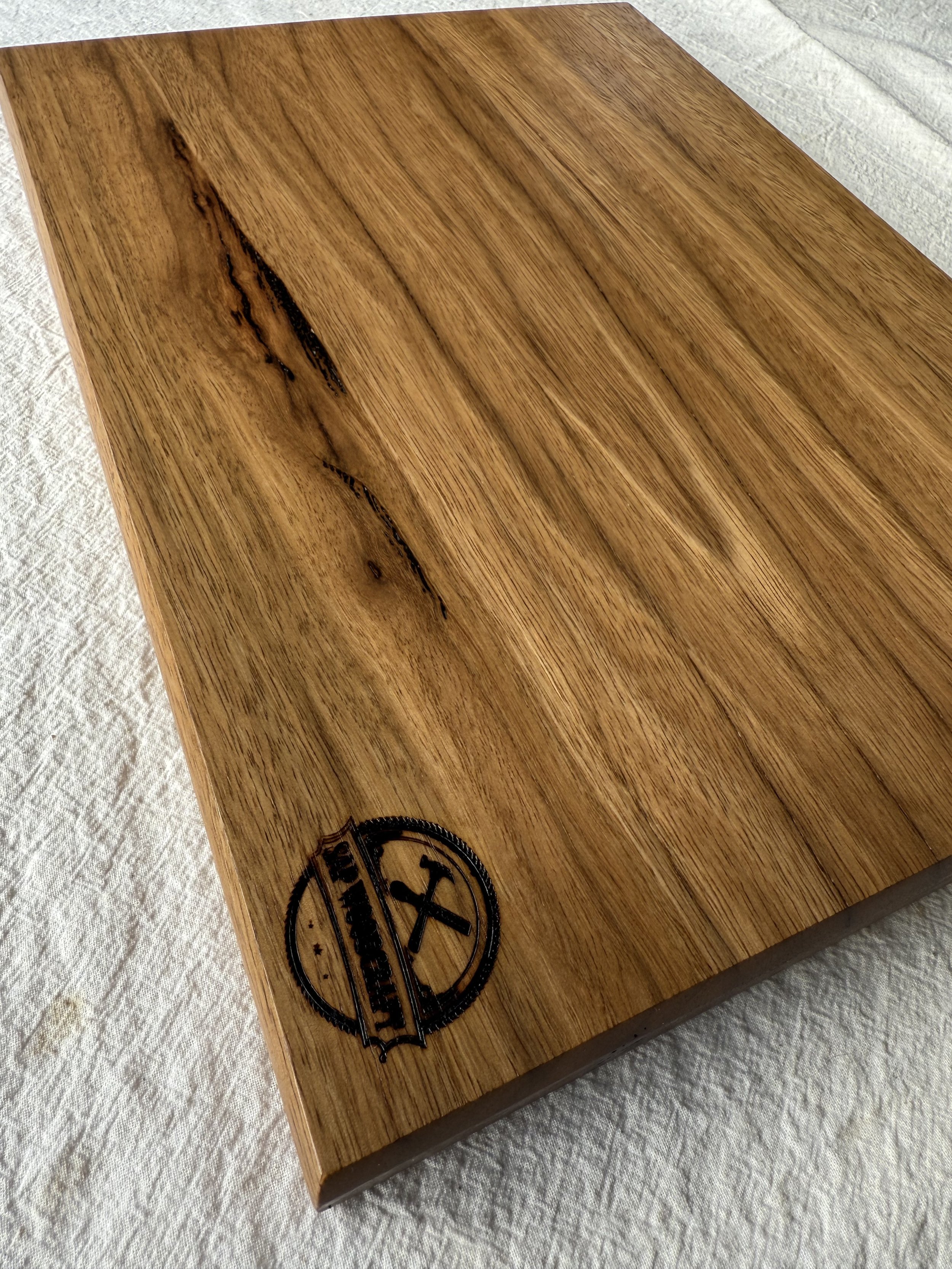 Spotted Gum Face Grain 4-2.jpeg