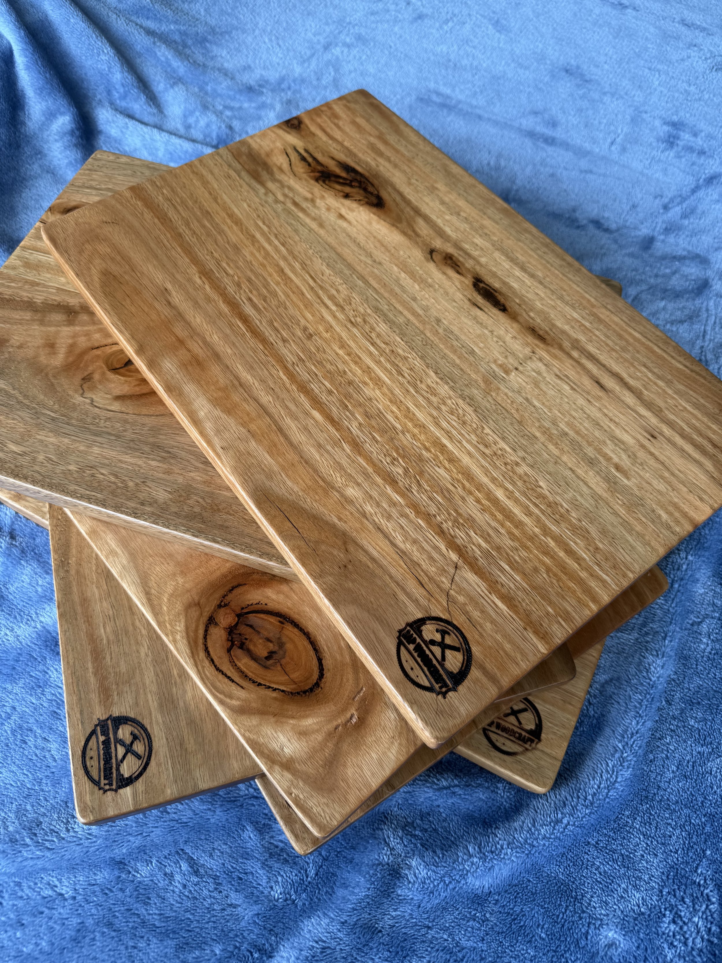 Spotted Gum Chopping Board Thin 8.jpeg