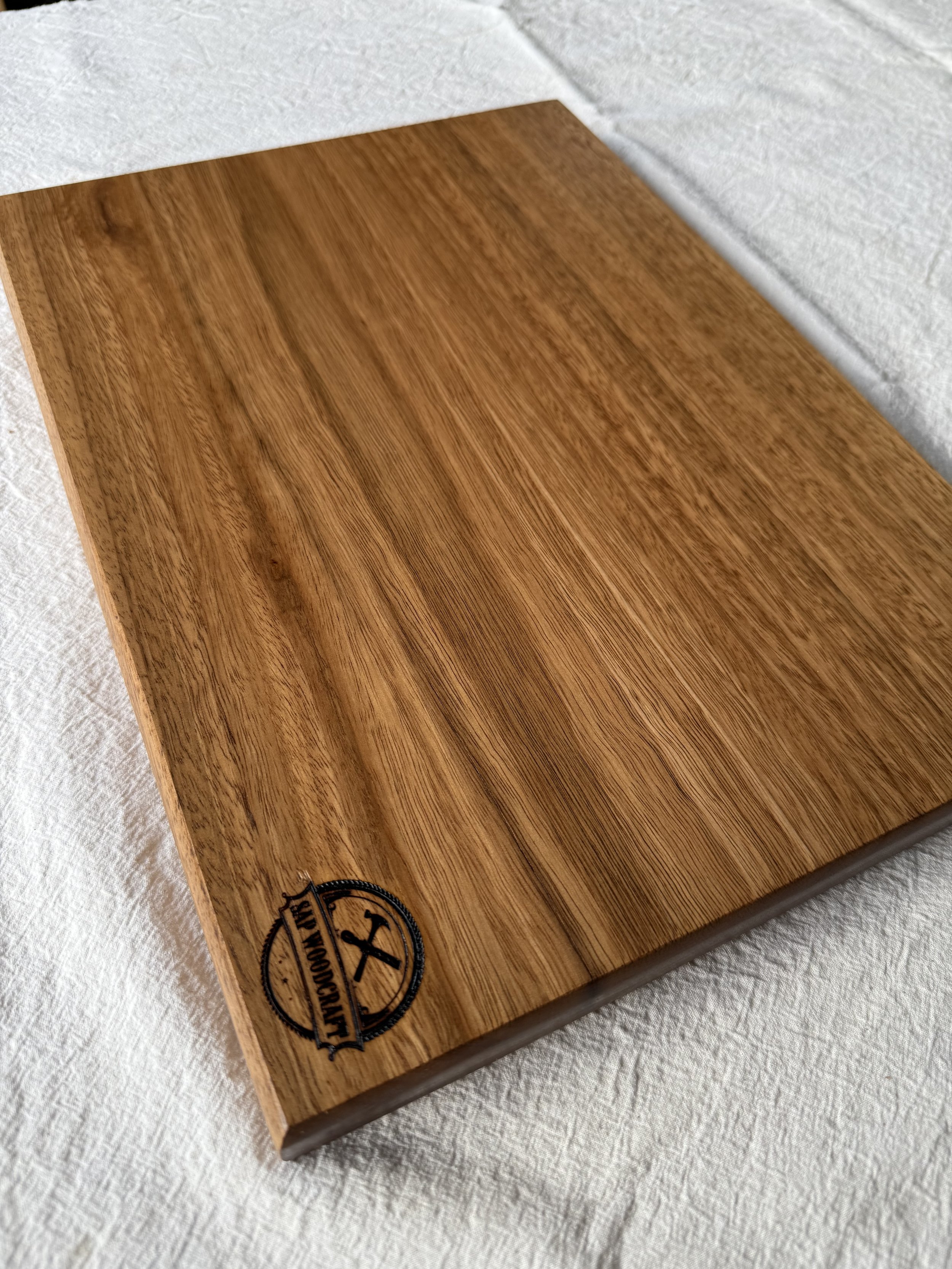 Spotted Gum Face Grain 1-2.jpeg