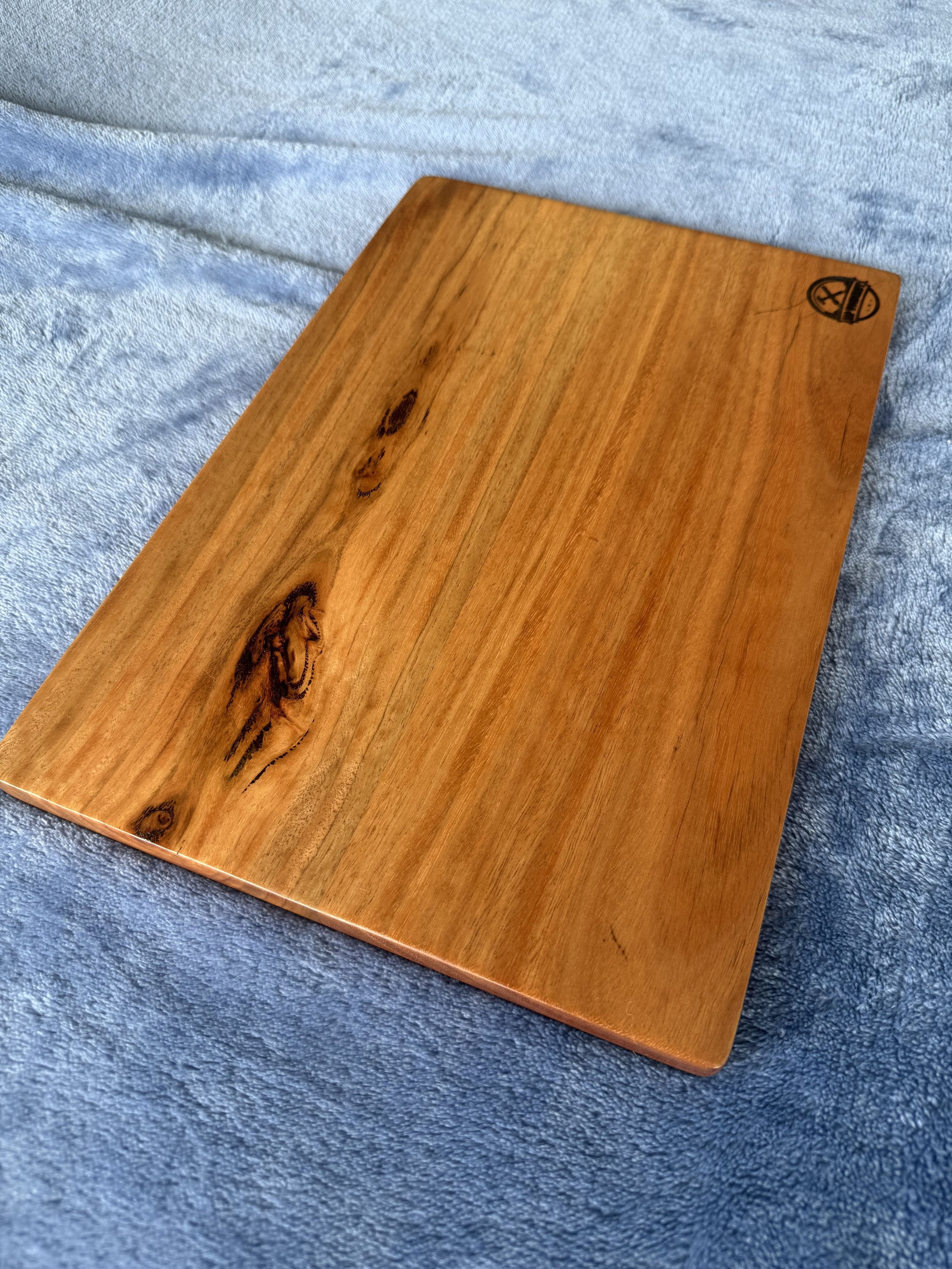 Spotted Gum Chopping Board Thin 7.jpeg