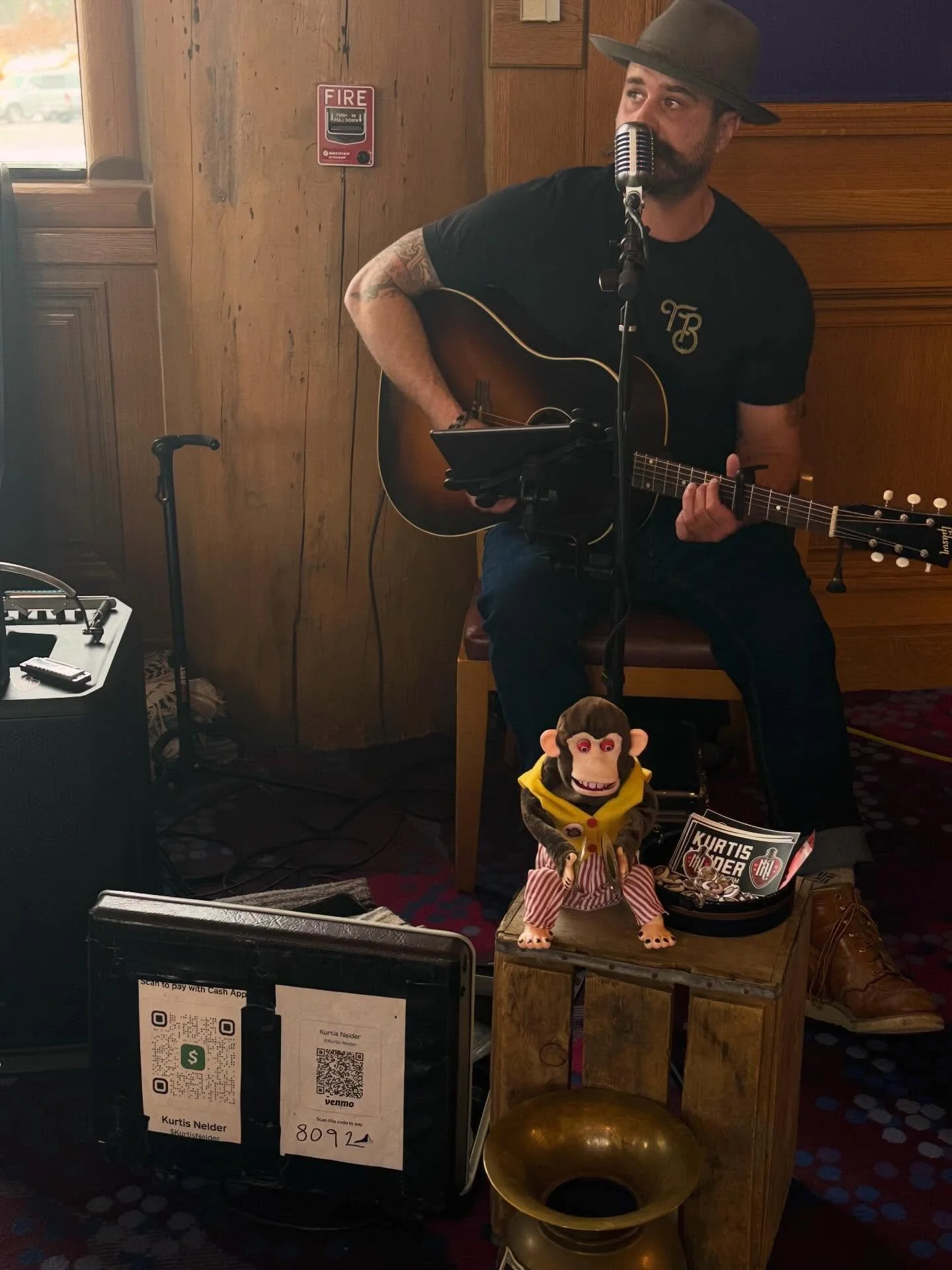 Thank you @snowbasinresort for having me come play some tunes for y&rsquo;all also thank you @mountaintownmusic and @maxfinchandme for setting this up! #utah #snowbasinresort #fyp #americana