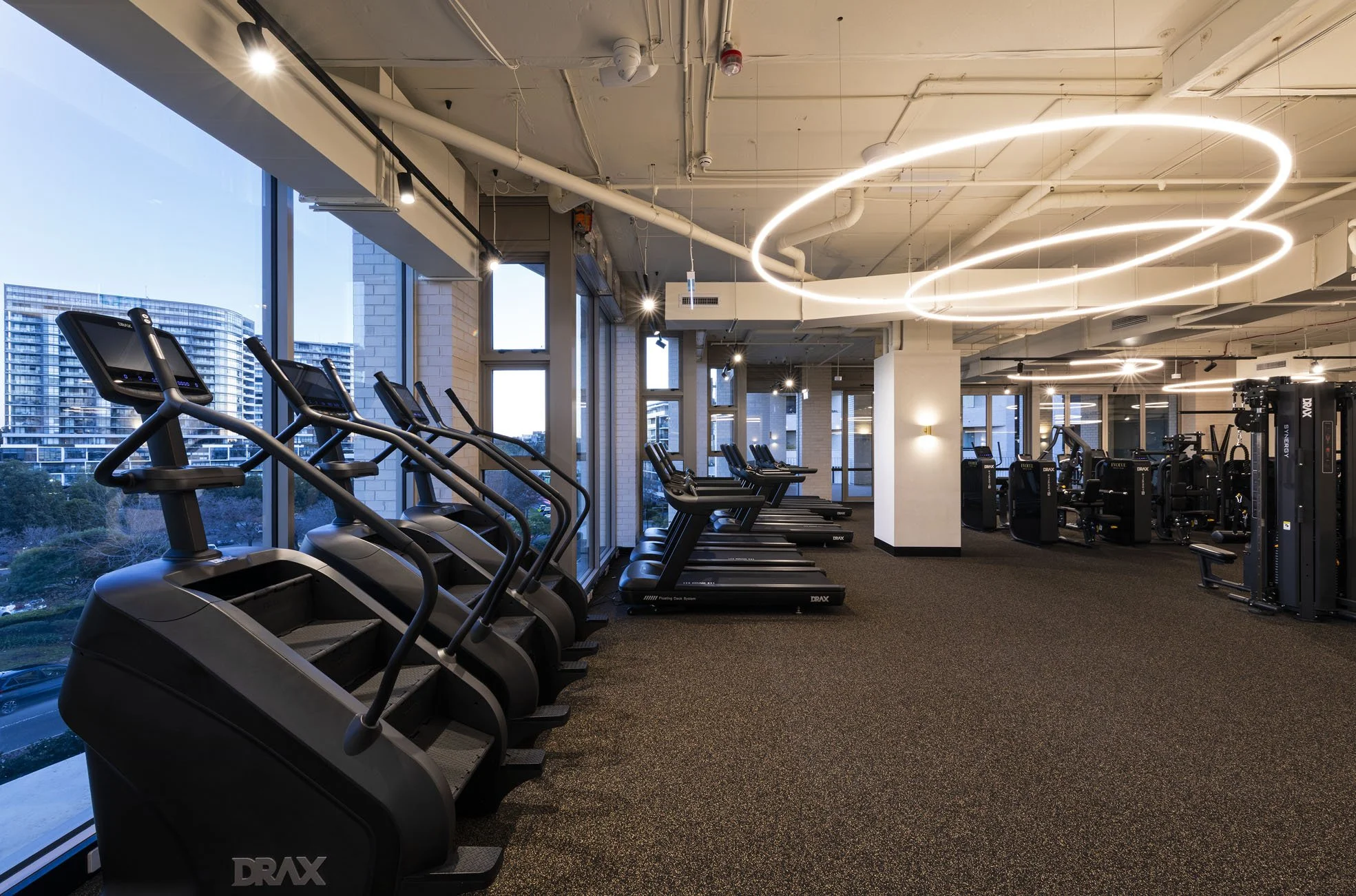 18_Evolve_300726.jpg