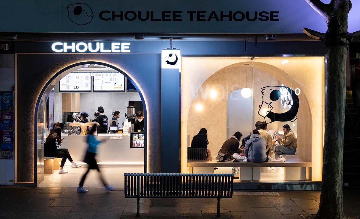 Choulee_Outside View At Night.jpg