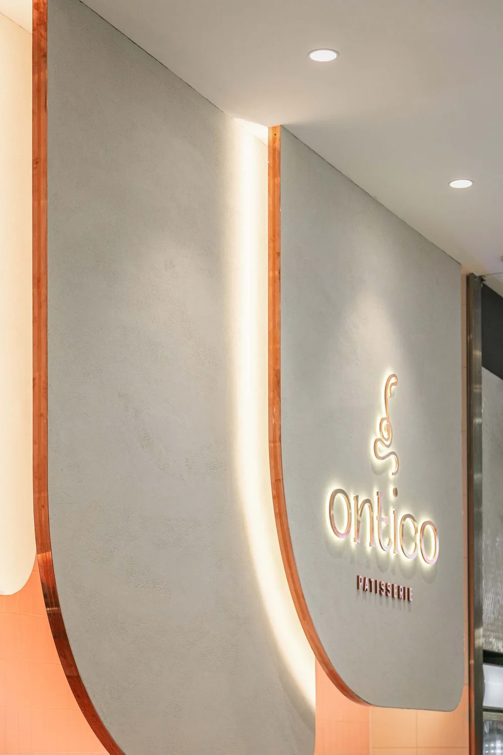 Ontico_Side LED light details.jpg