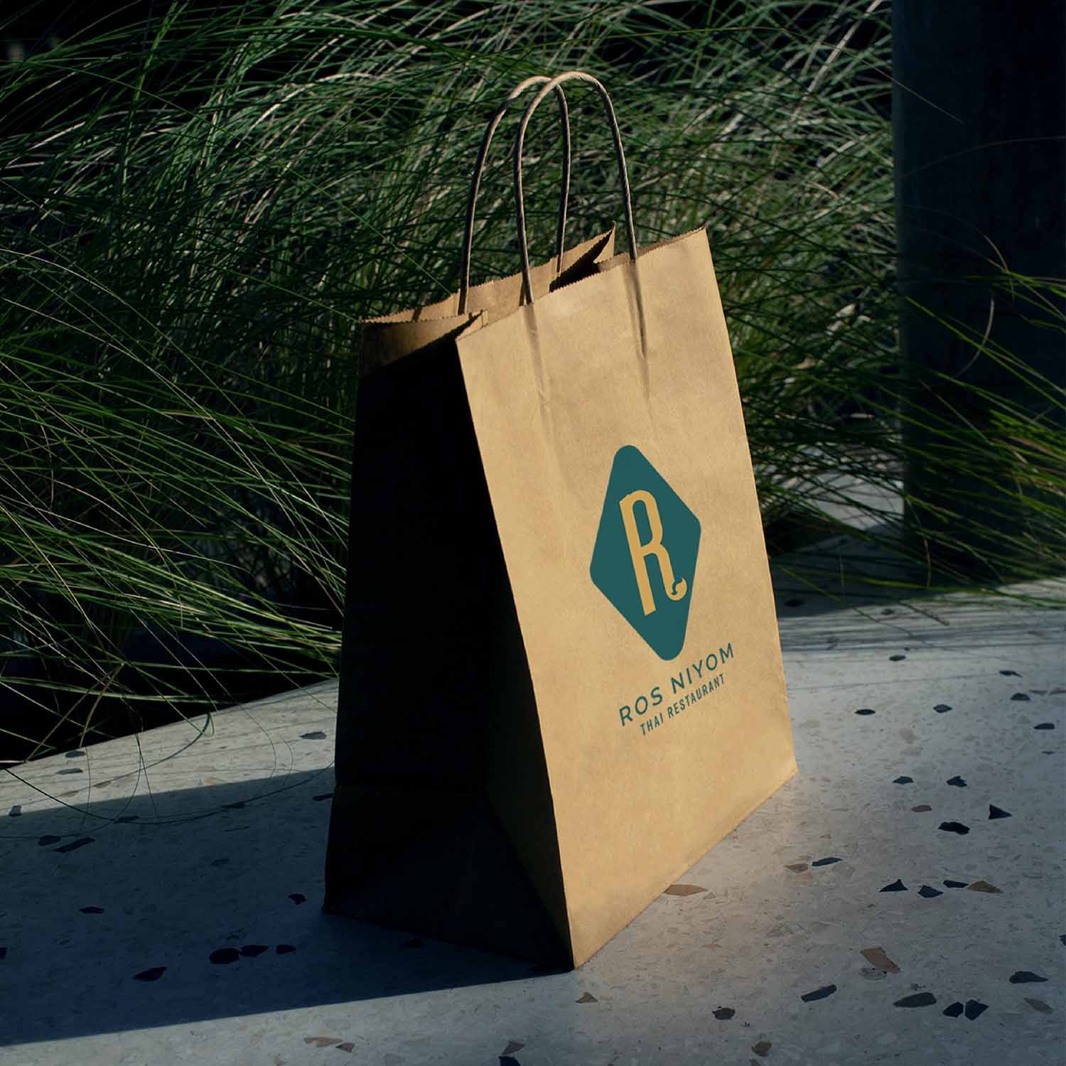 RosNiyom_Take Away Bag.jpg