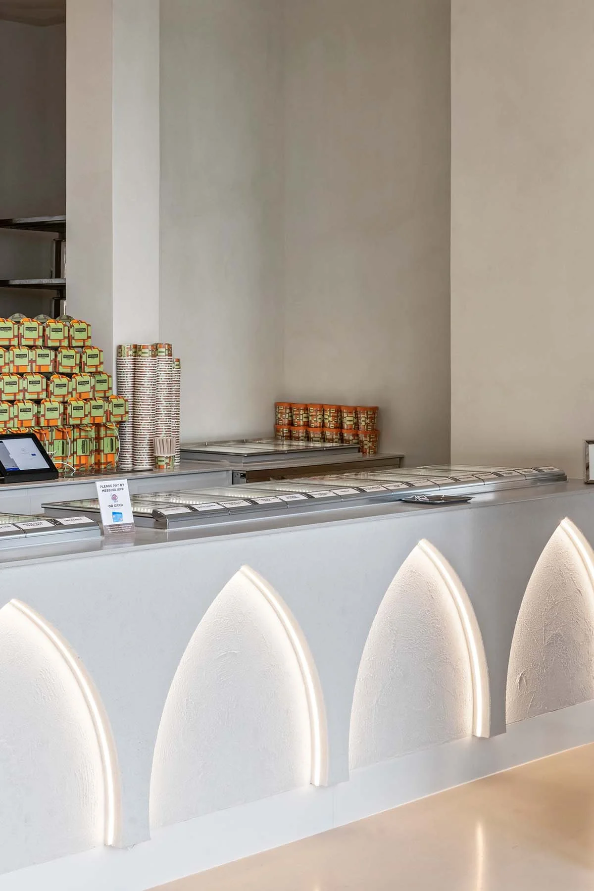 Messina Surfer Paradise_Counter Details.jpg