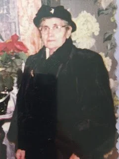 "I Wish I Got to Know Her"