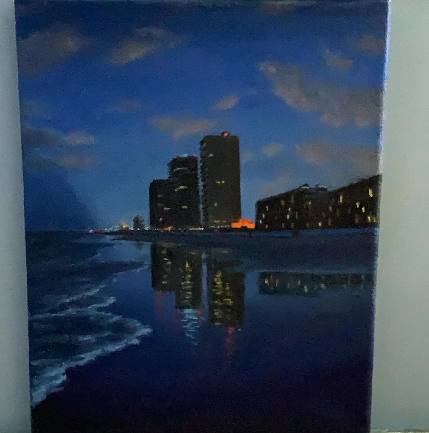 &ldquo;Daytona Nights&rdquo; 8x10

At low tide, the beach was very reflective and smooth. It created a really cool effect that I just had to paint!
The city glow was also interesting because it illuminated the sky and gave color to the night

#oilpai